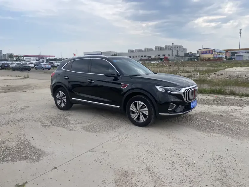 Hongqi HS5