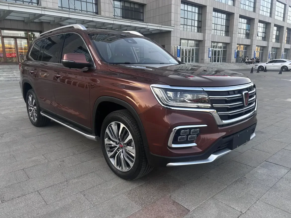 Roewe RX8