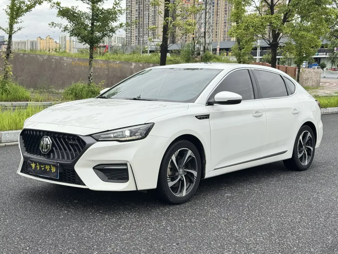 MG 6