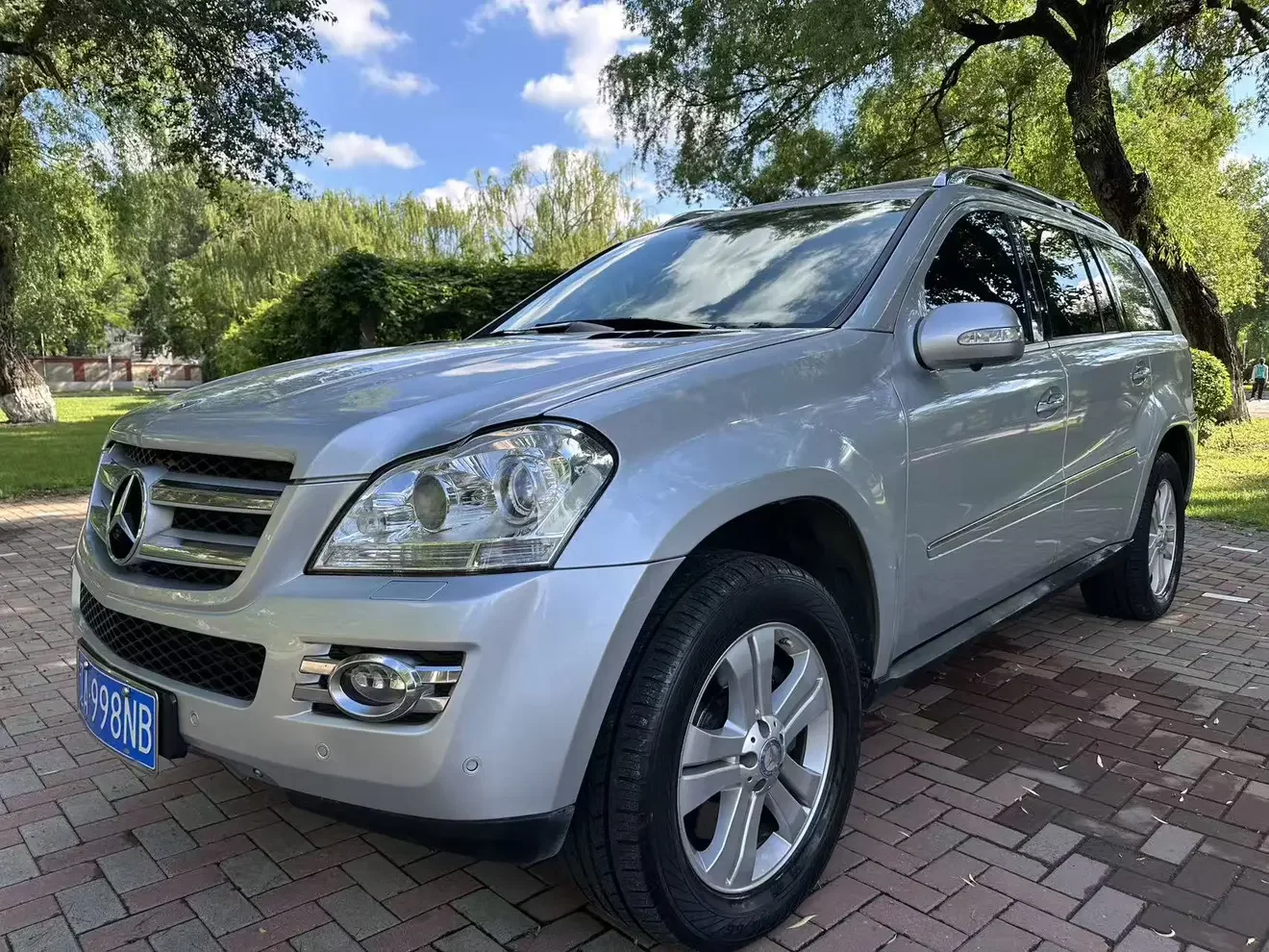 Mercedes-Benz GL Class