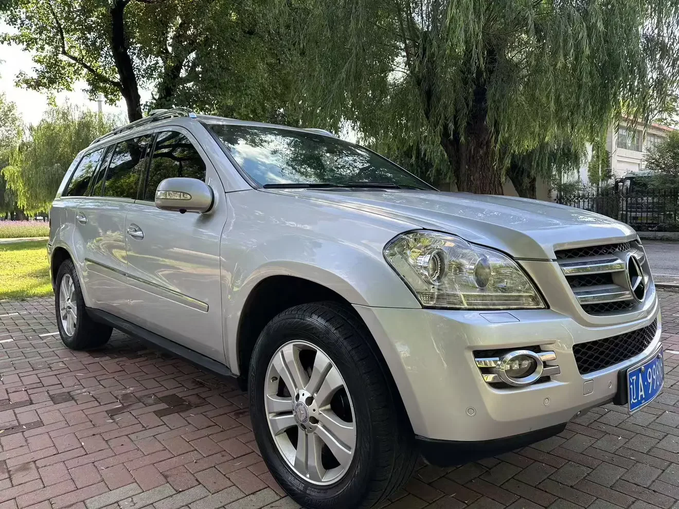 Mercedes-Benz GL Class