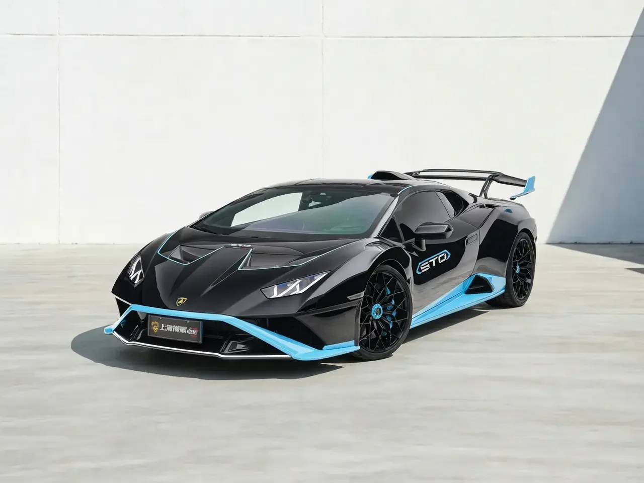 LAMBORGHINI HURACÁN