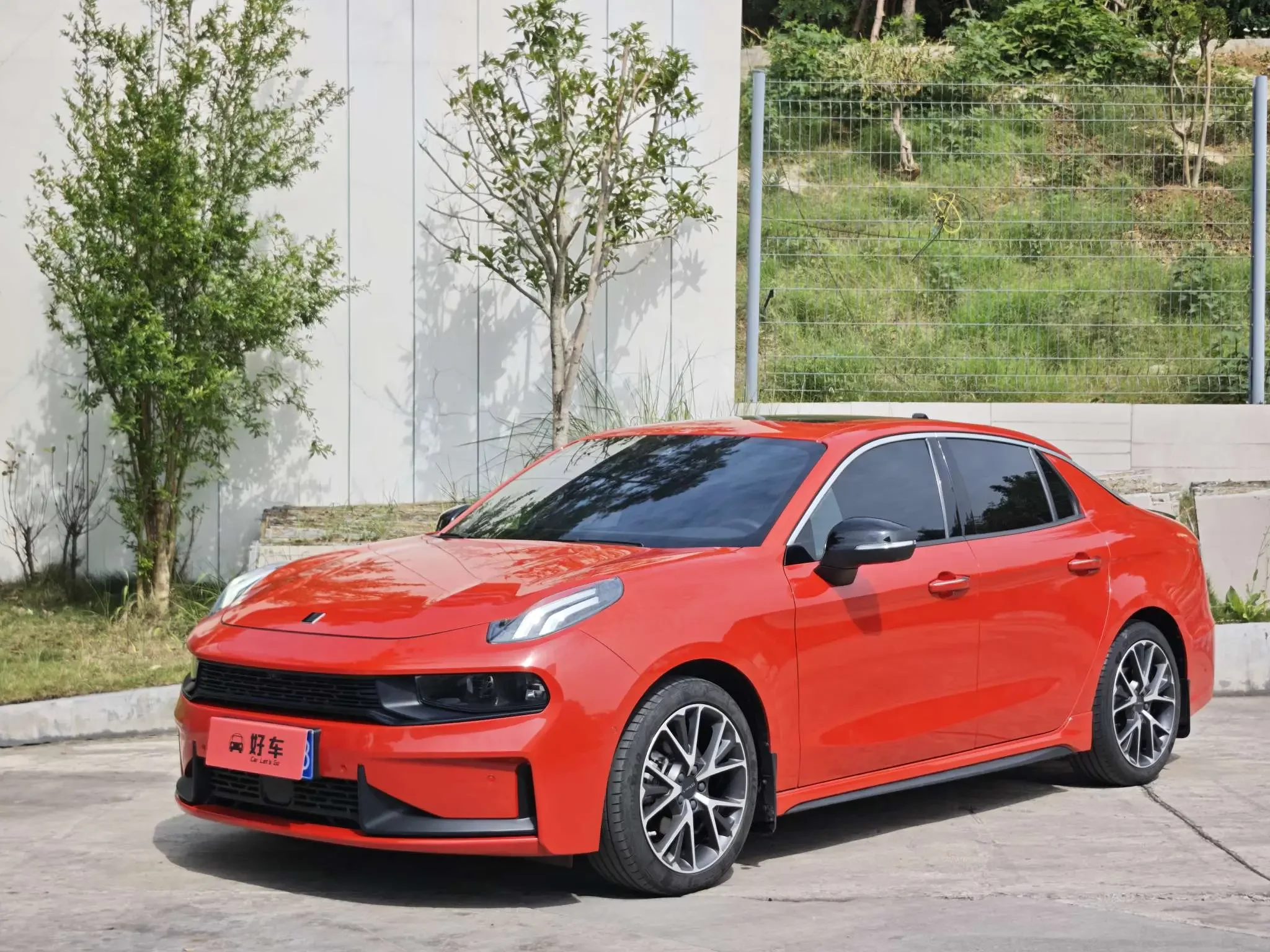 Lynk & Co 03