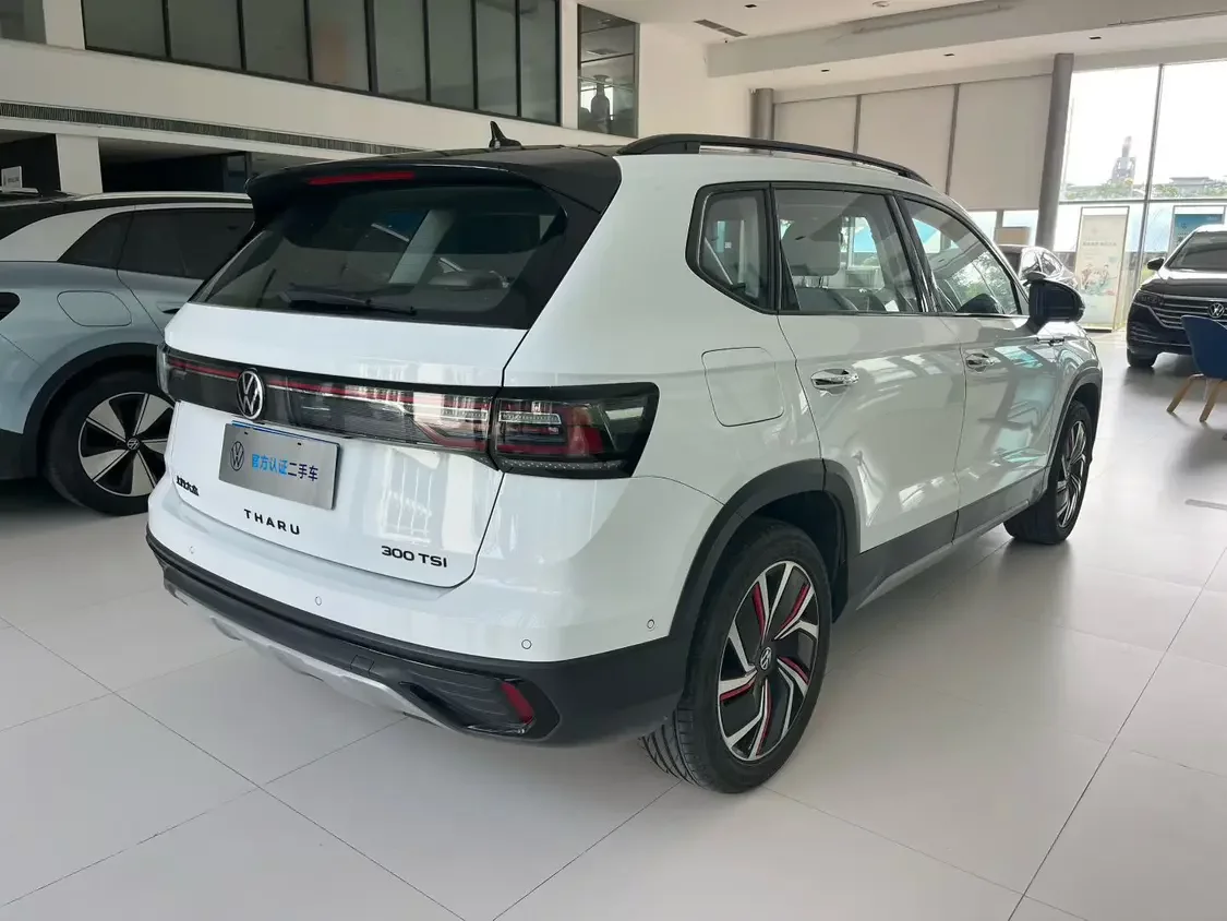 Volkswagen Tharu
