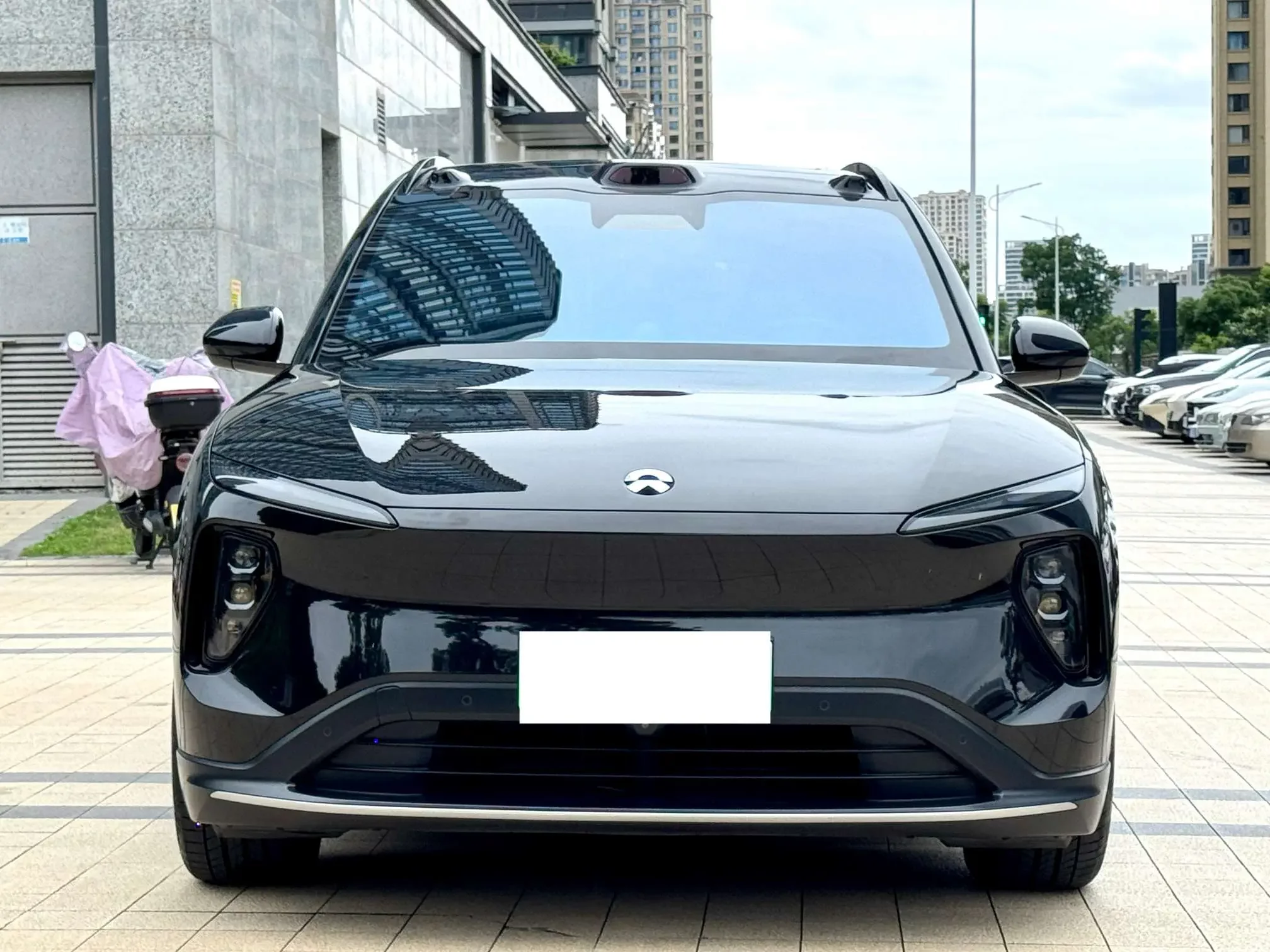 NIO ES6
