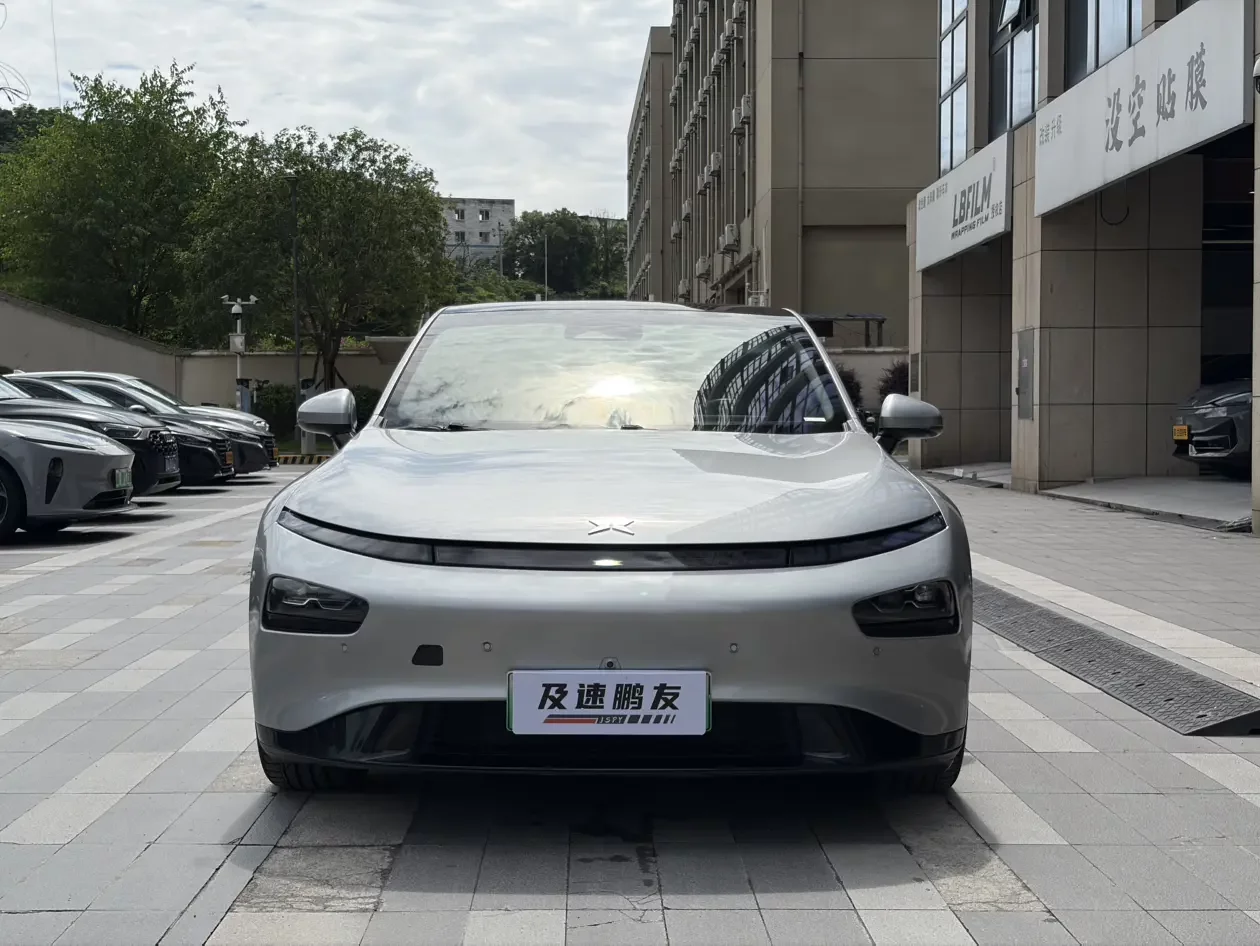 Xpeng P7