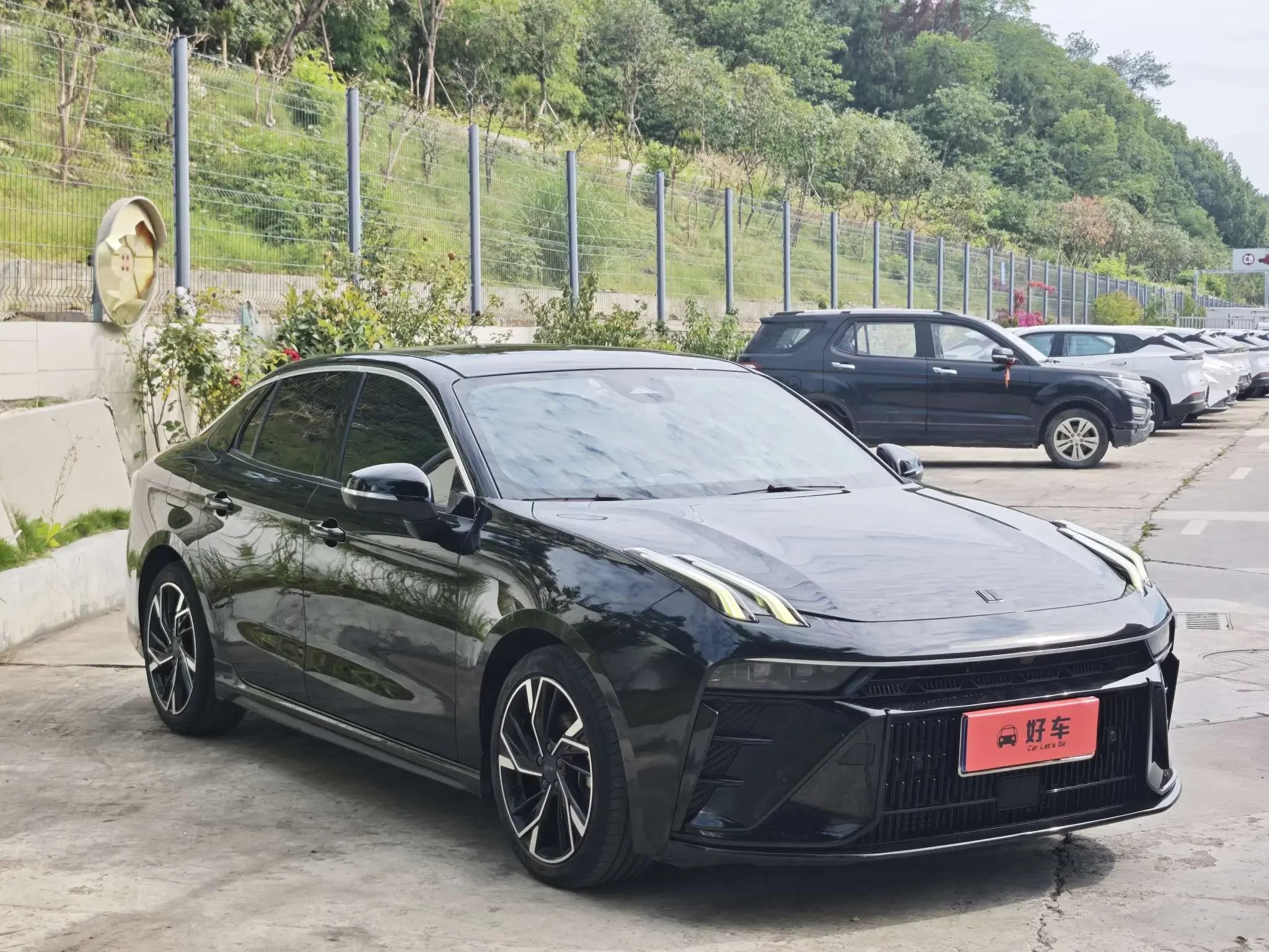 Lynk & Co 03
