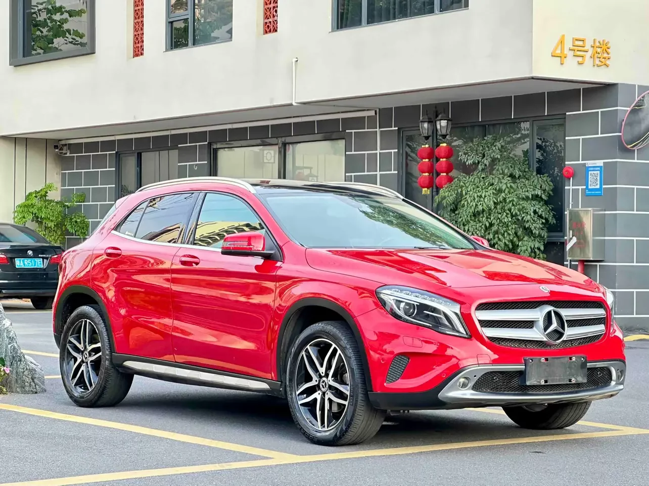 Mercedes-Benz GLA