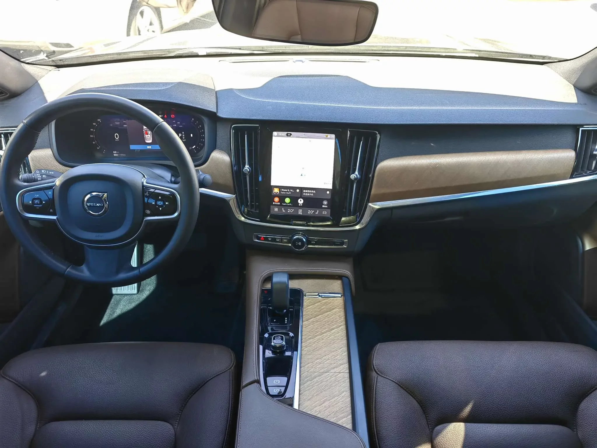 Volvo S90