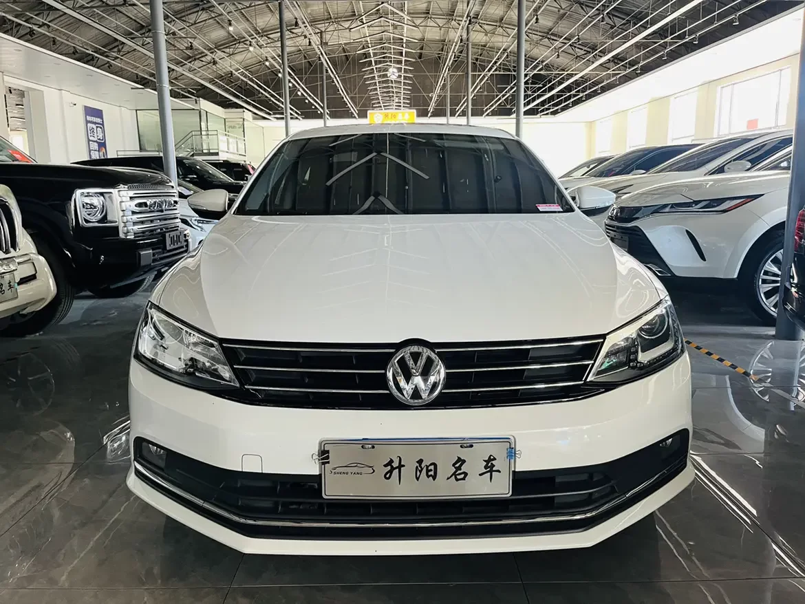 Volkswagen Sagitar