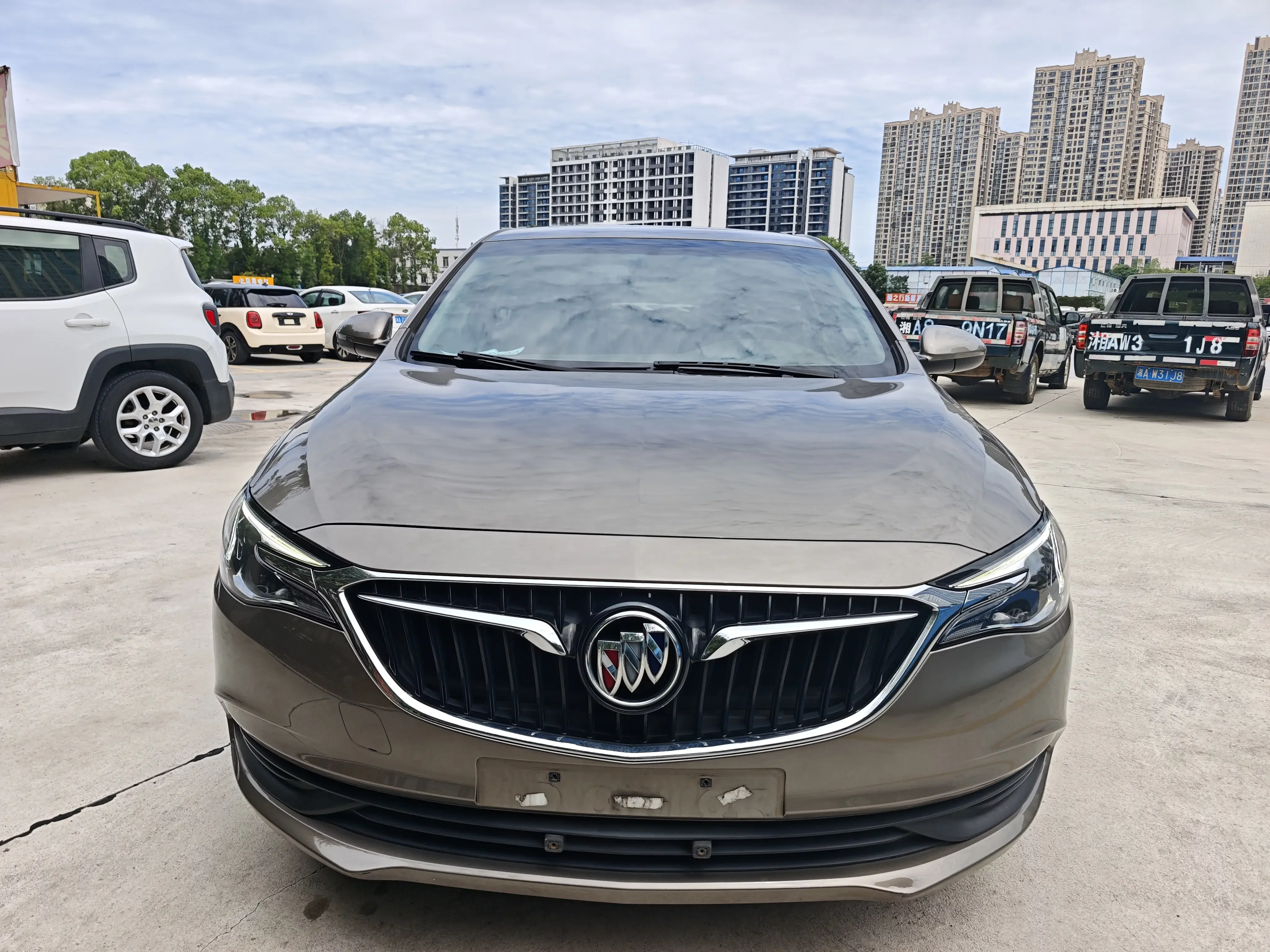 Buick Yinglang