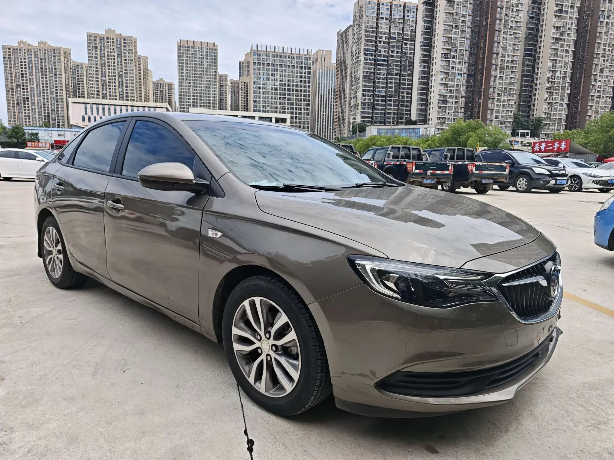 Buick Yinglang