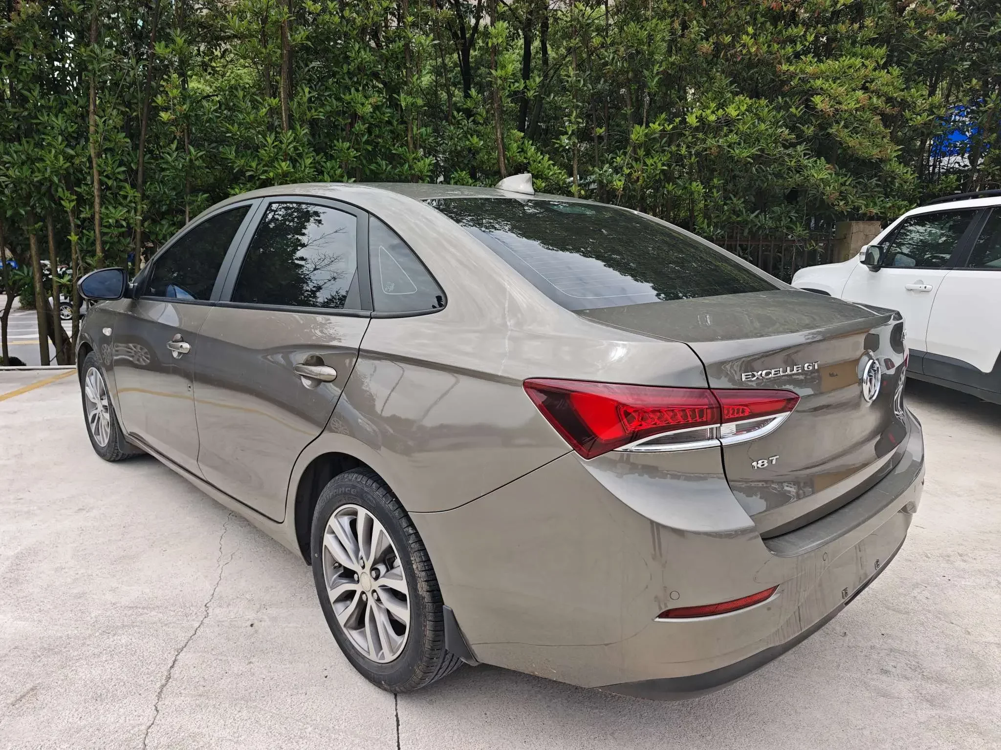 Buick Yinglang