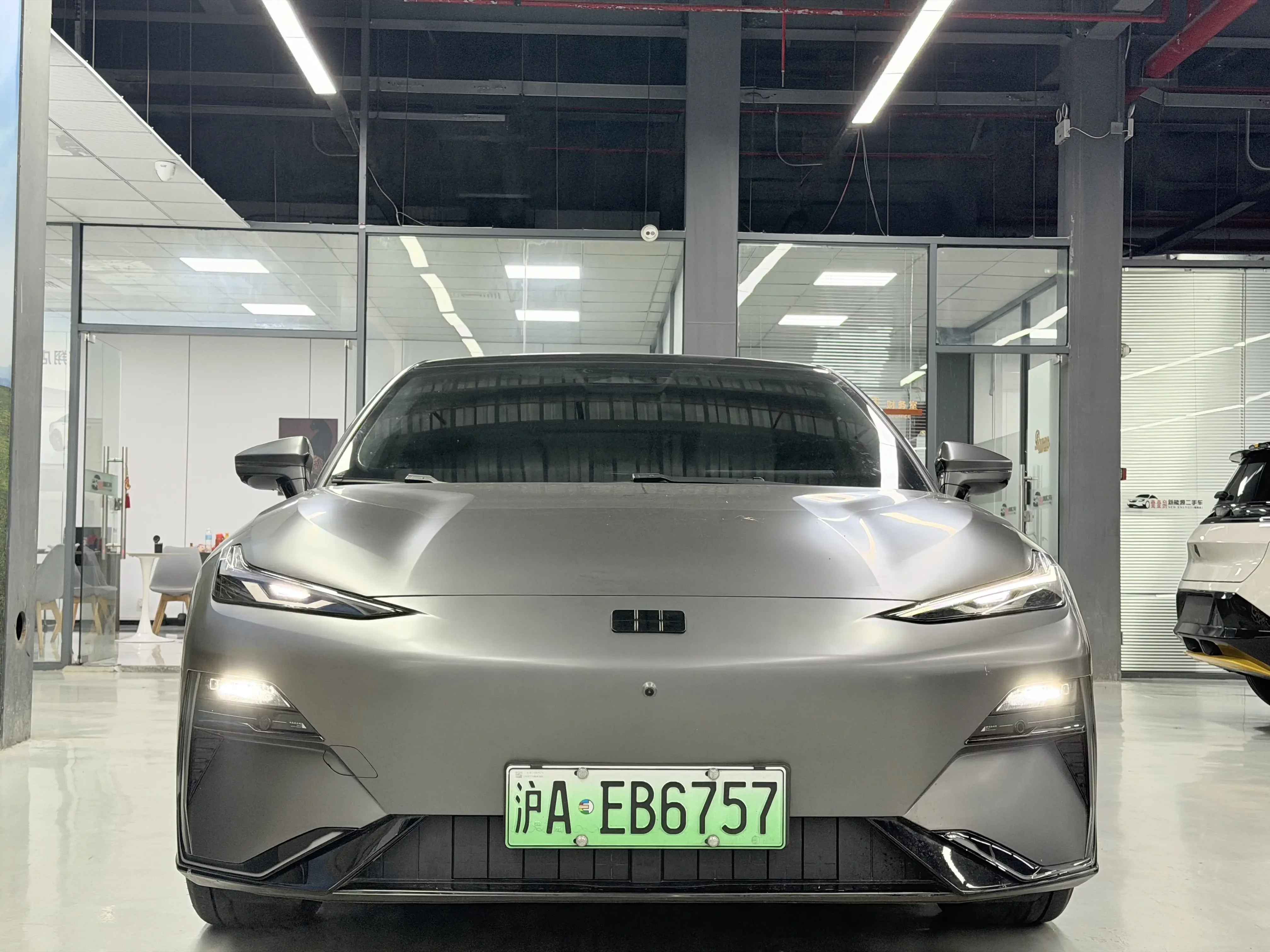 Geely Galaxy E8