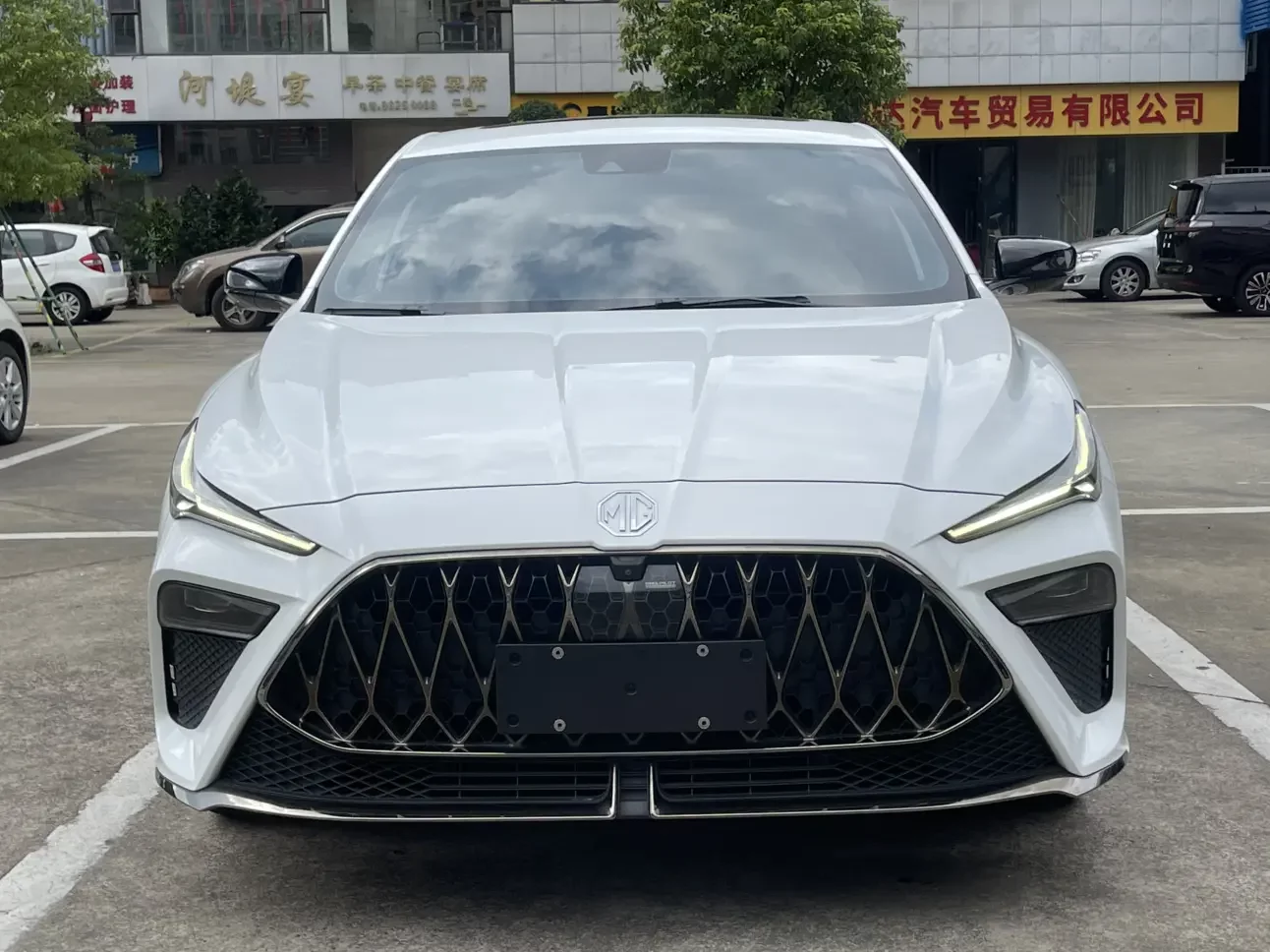 MG 5 Scorpio