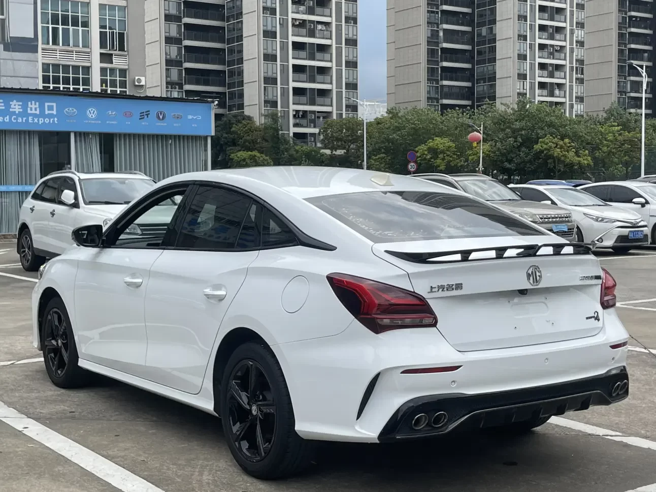MG 5 Scorpio