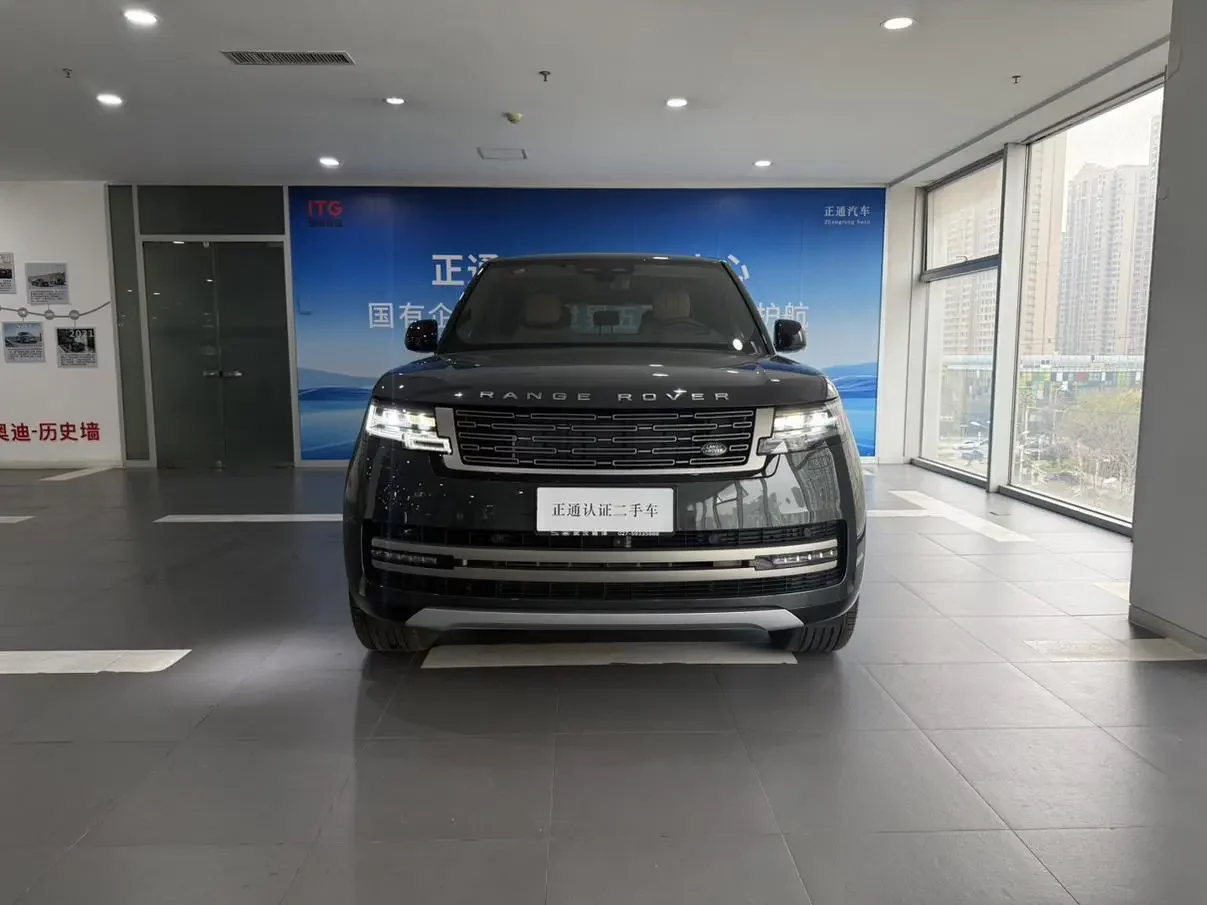 Land Rover range rover