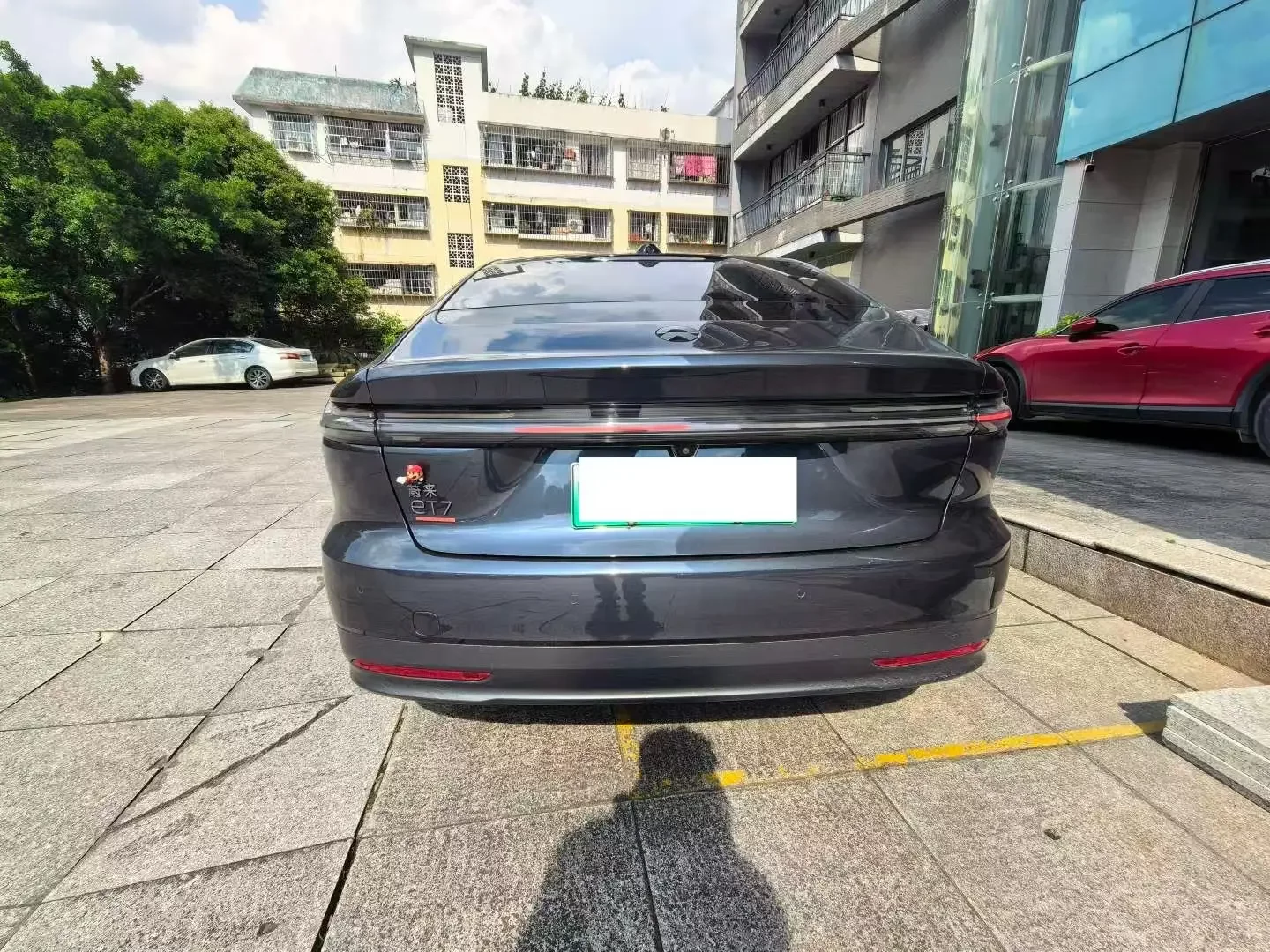 NIO ET7