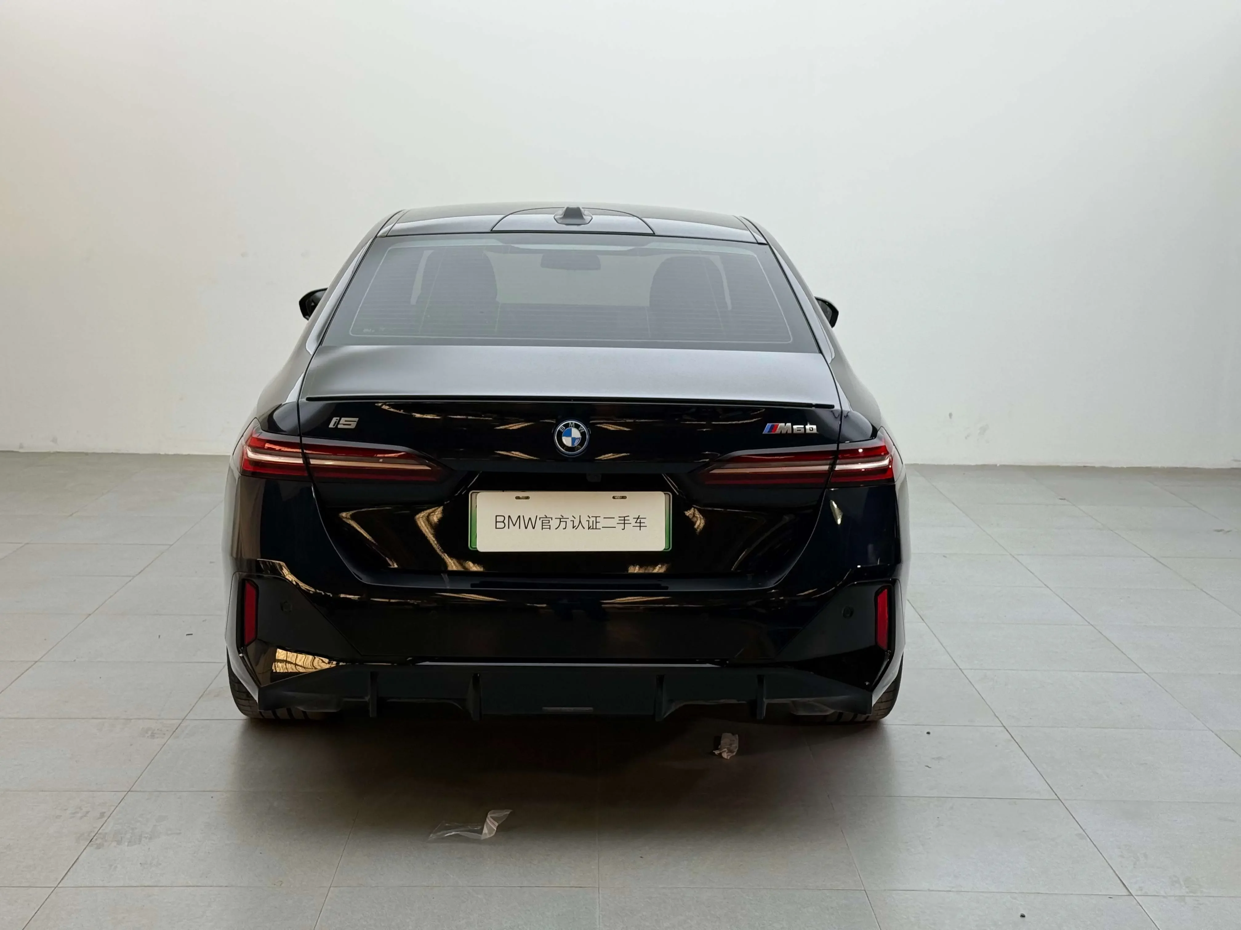 BMW i5