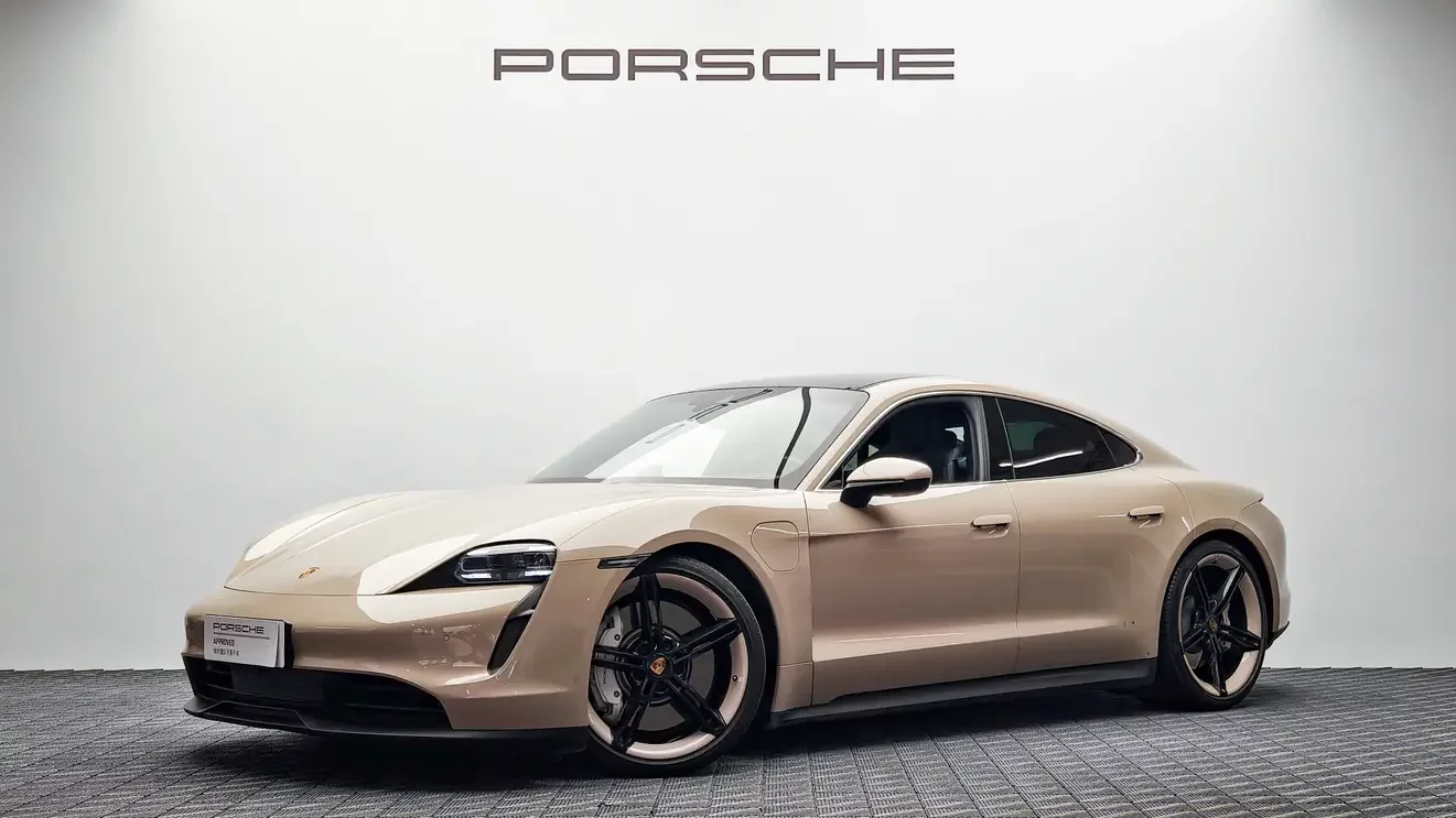 Porsche Taycan
