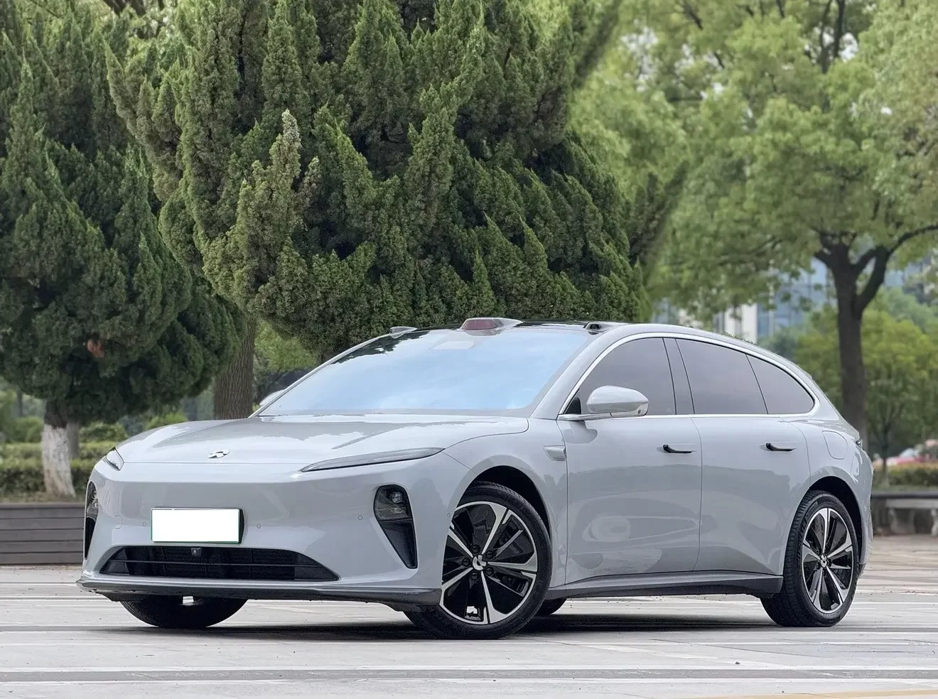 NIO ET5T  из Китая