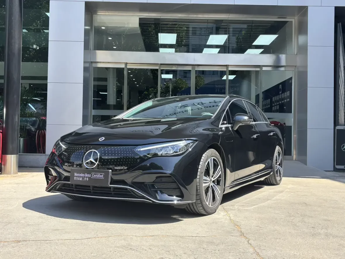 Mercedes-Benz EQE