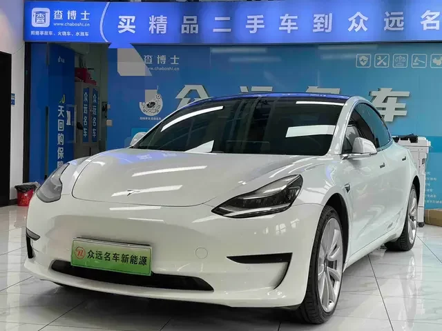 Tesla Model 3  из Китая