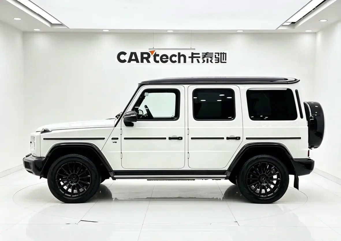 Mercedes-Benz G Class