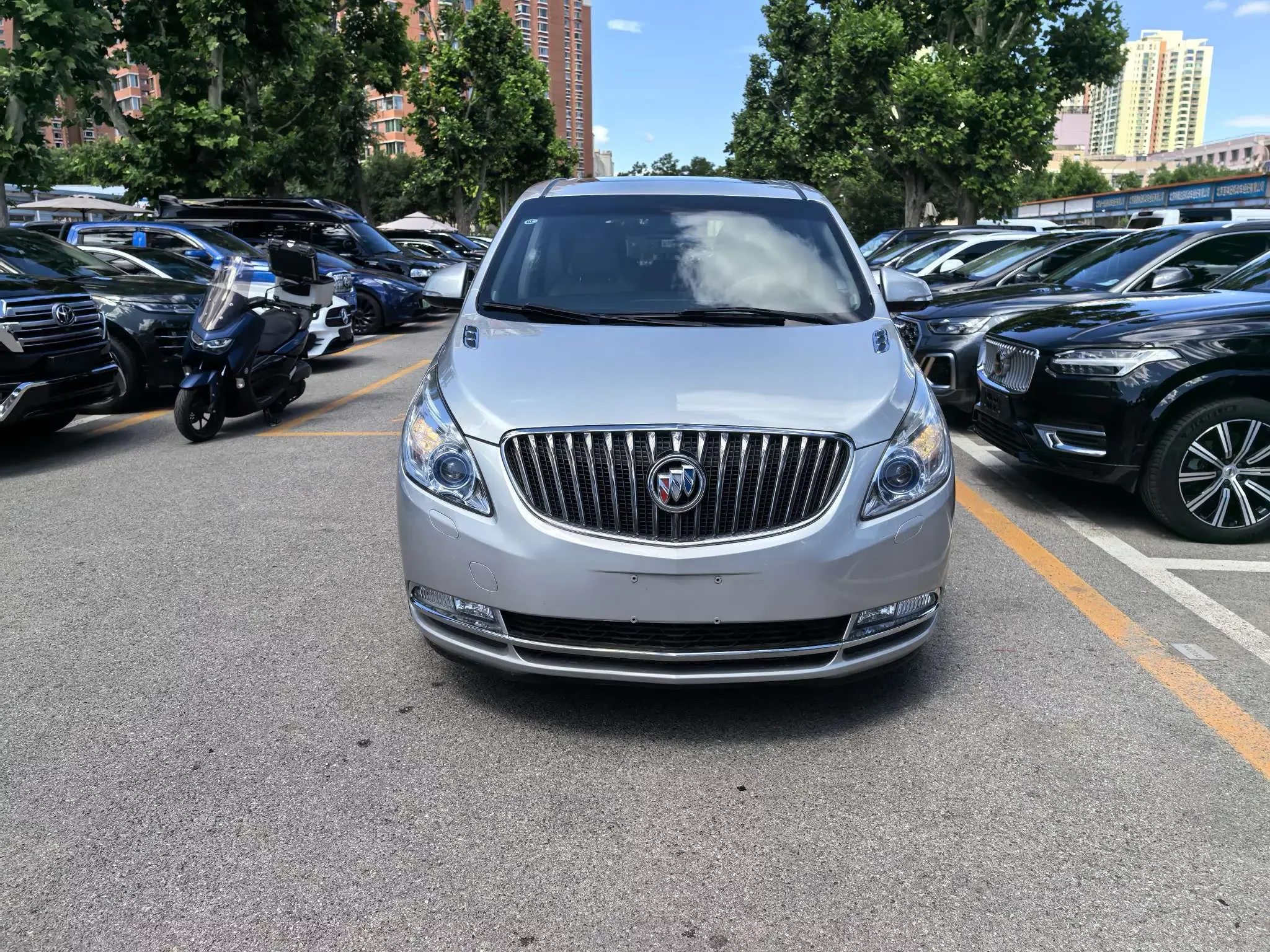 Buick GL8