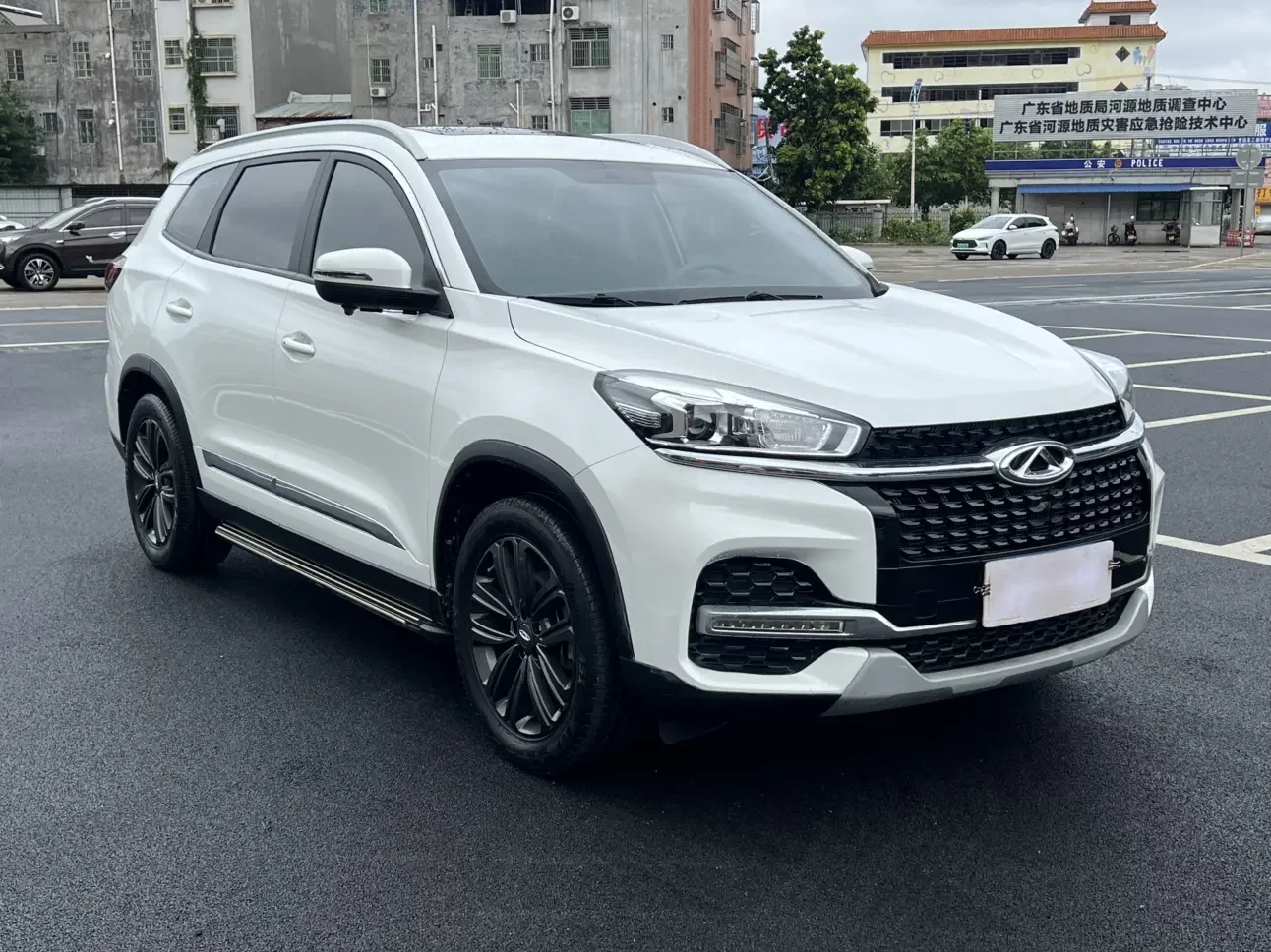 Chery Tiggo 8