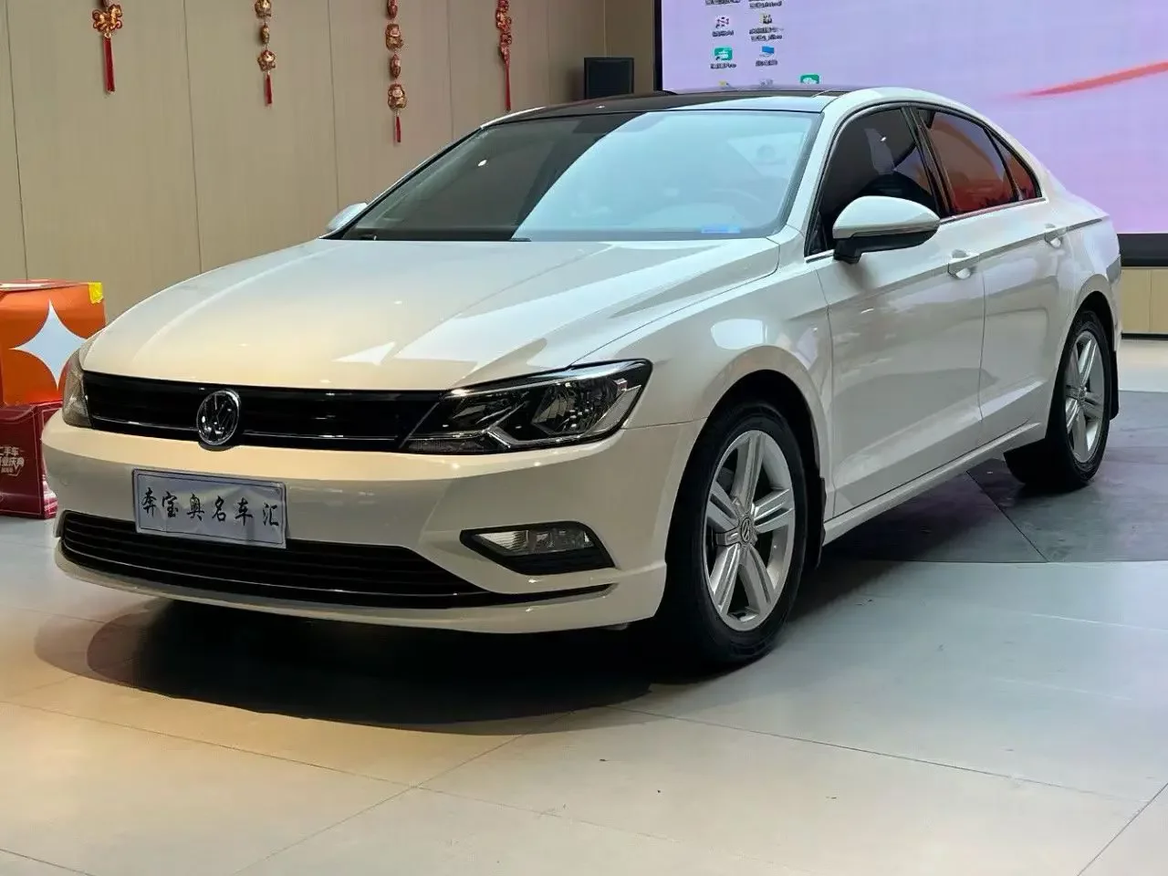 Volkswagen Lamando