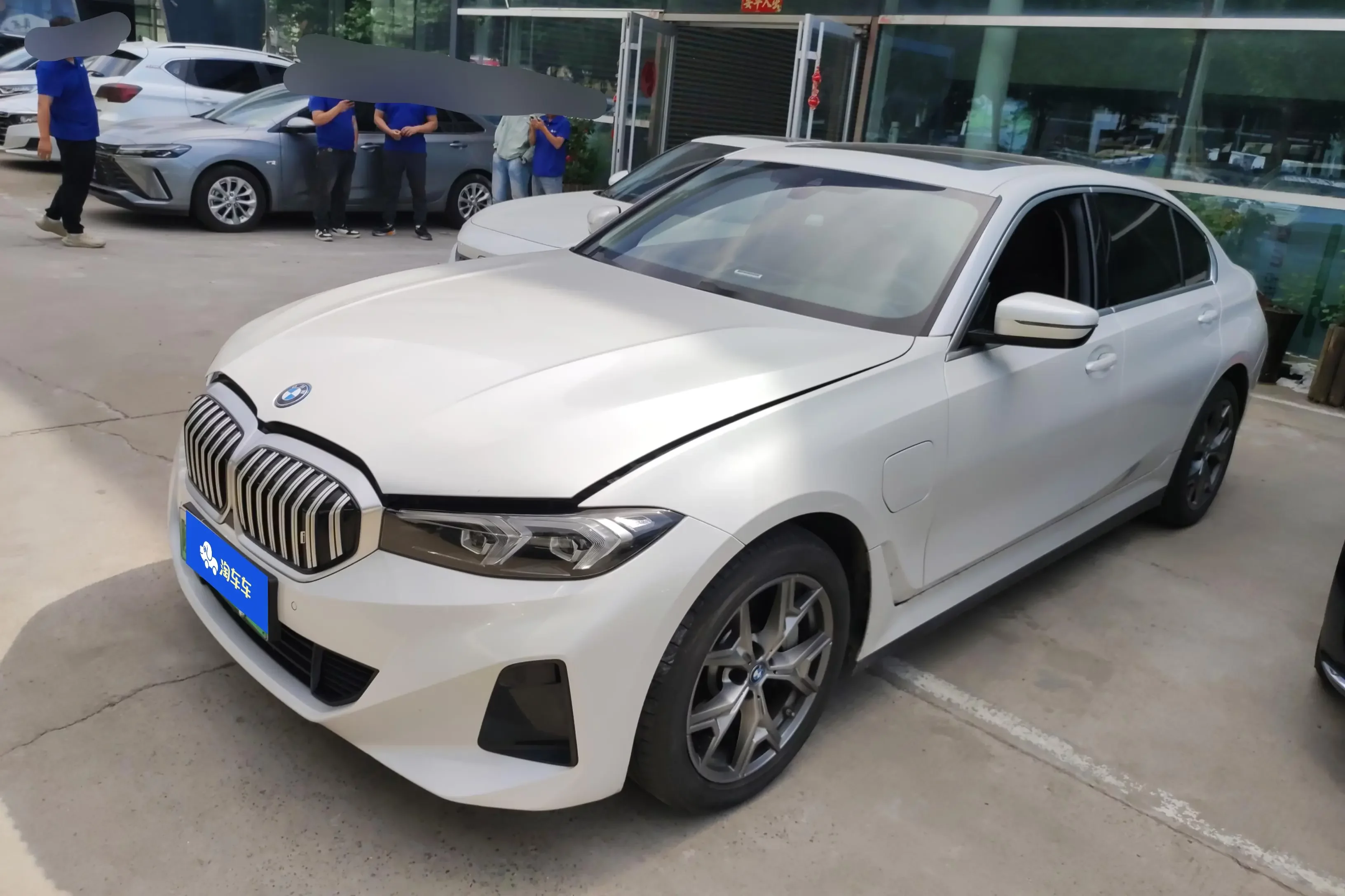 BMW i3