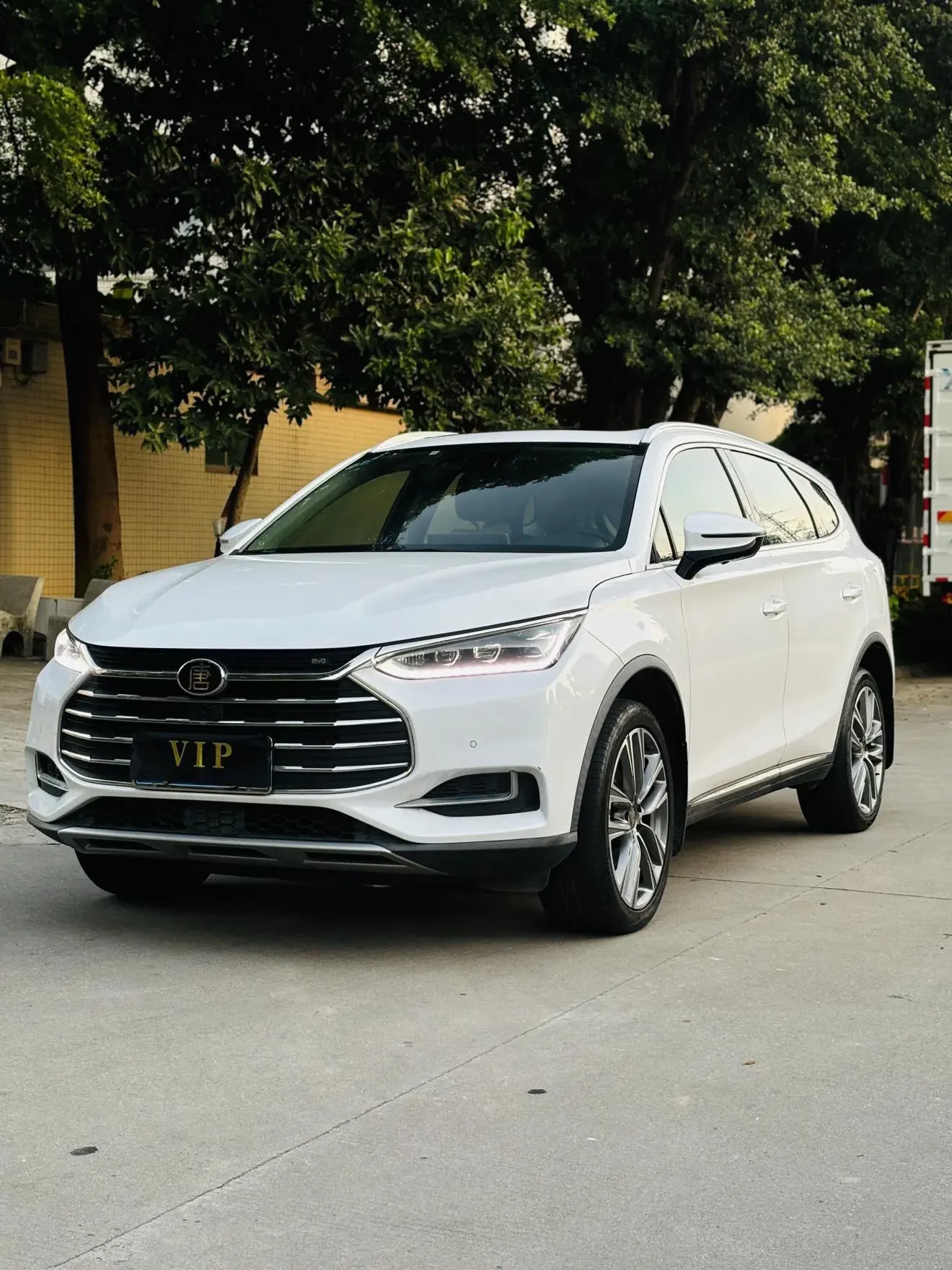 BYD Tang