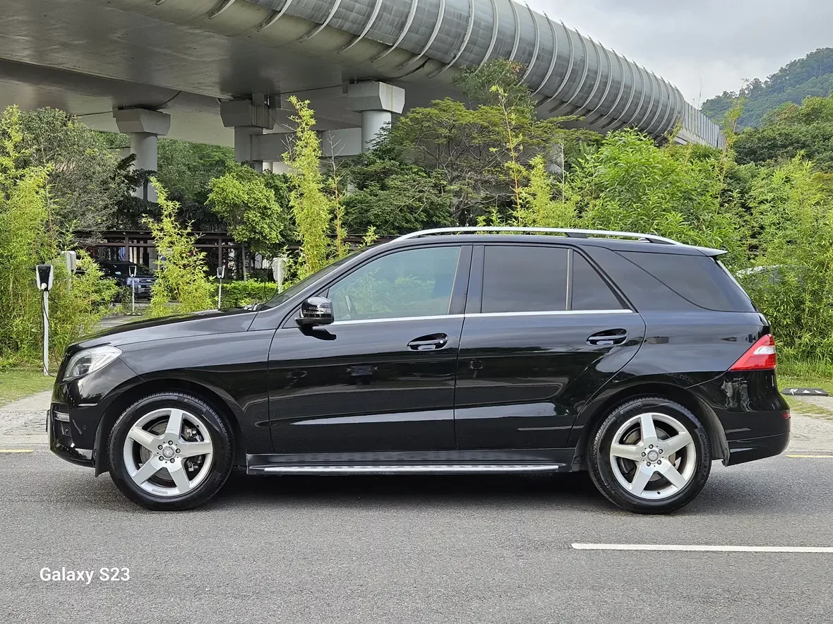 Mercedes-Benz M Class