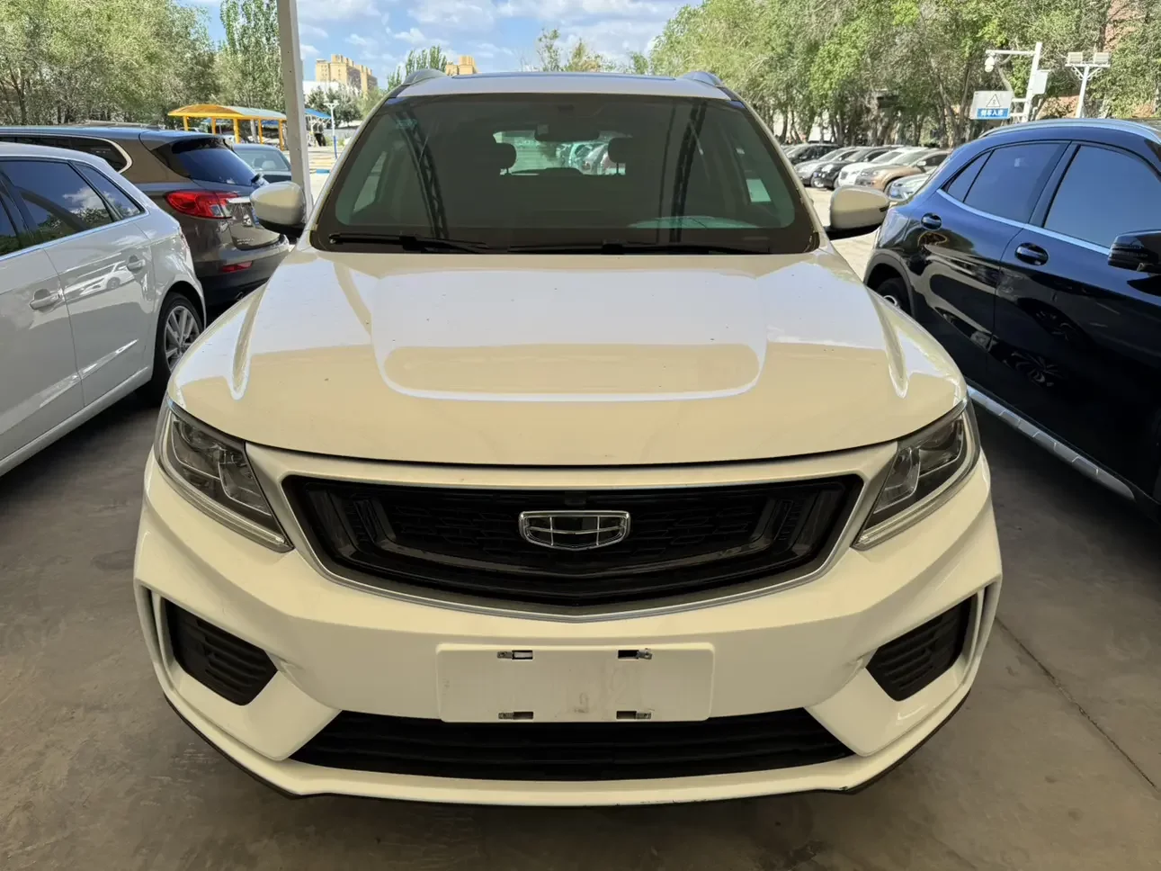 Geely Vision X6