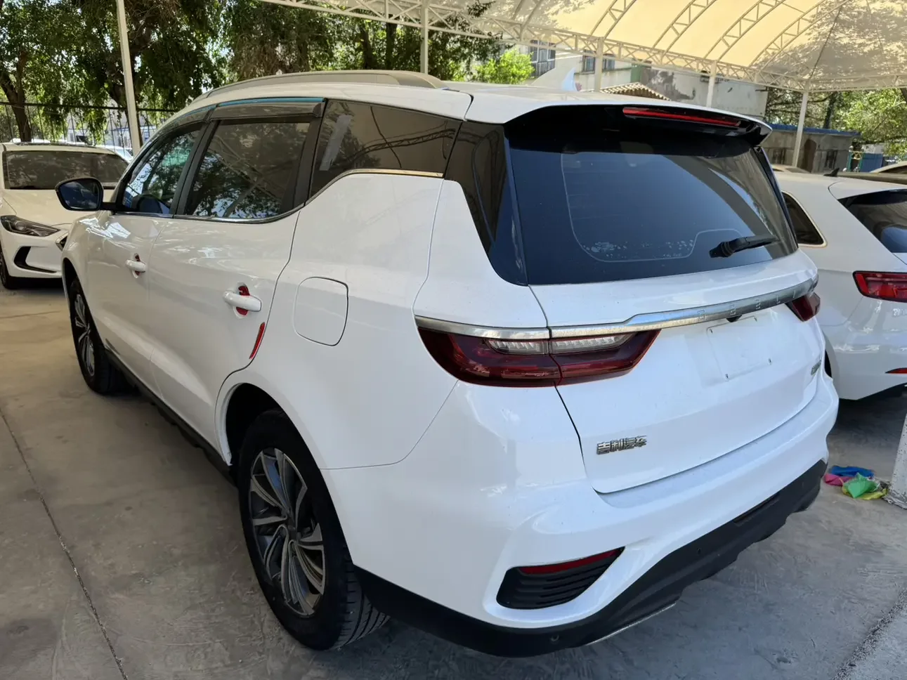 Geely Vision X6