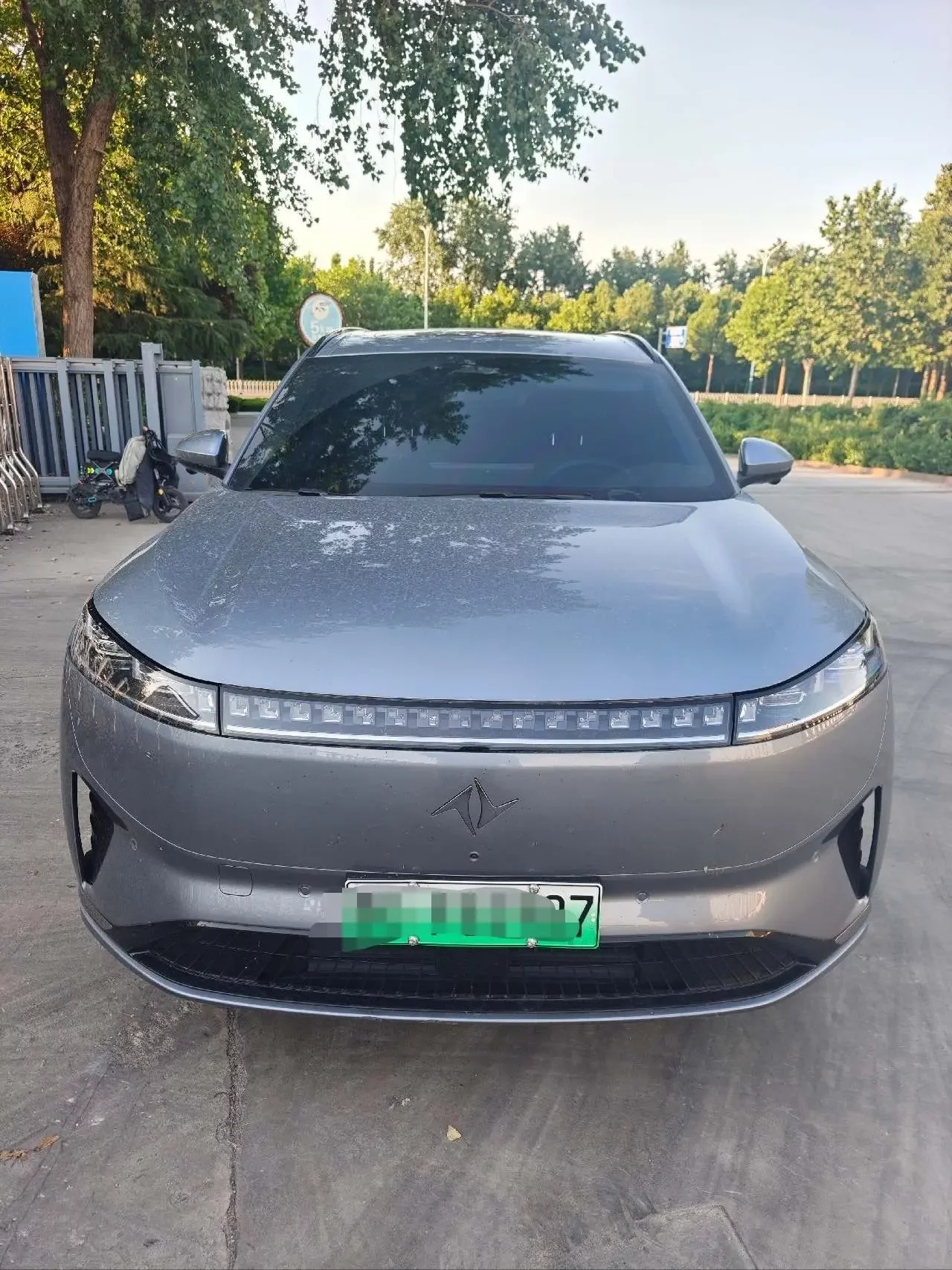 Dongfeng Yipai 008  из Китая