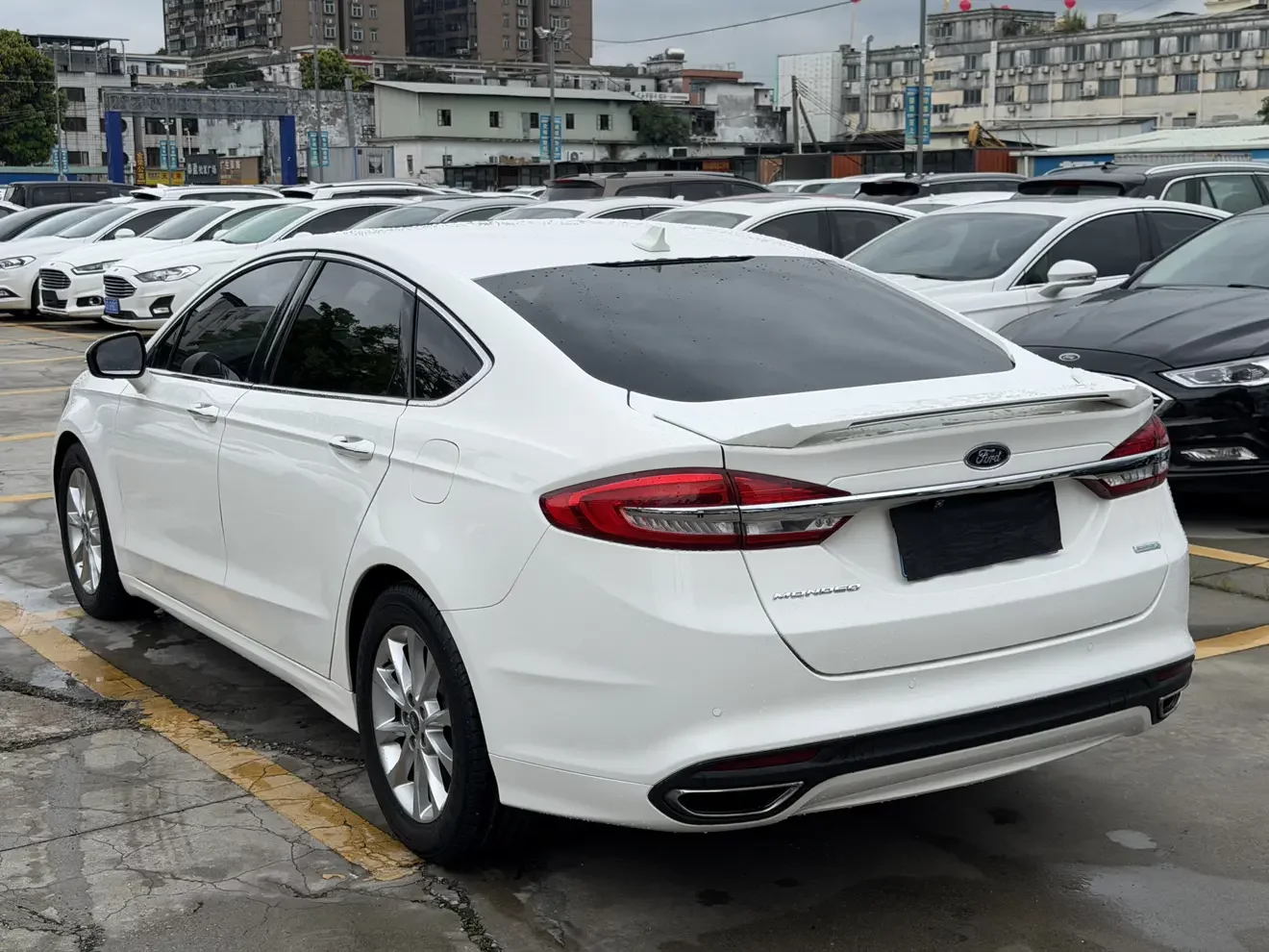 Ford Mondeo