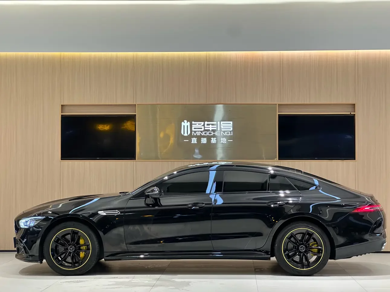 Mercedes-Benz AMG GT