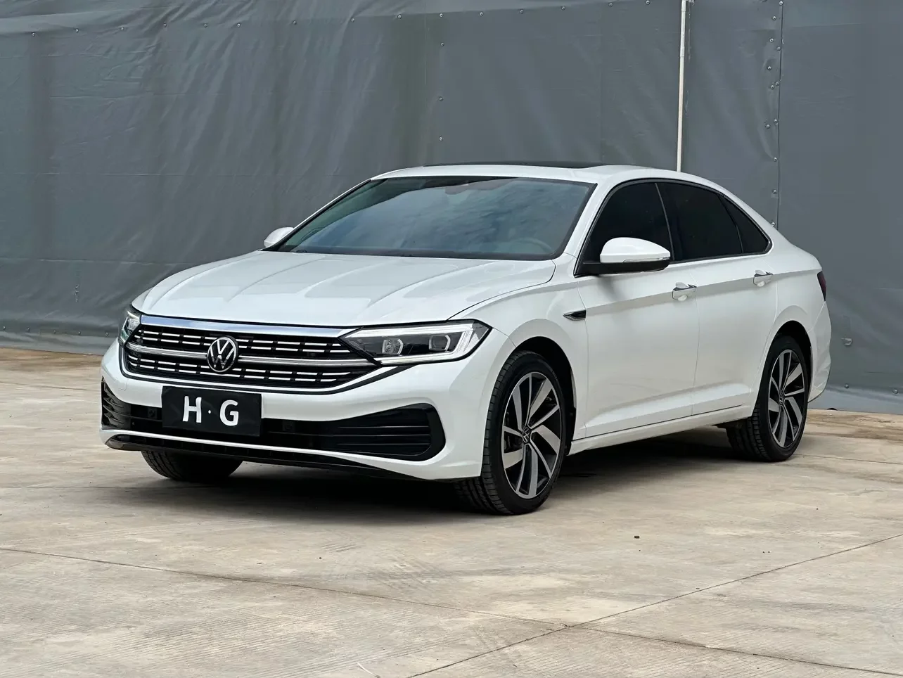 Volkswagen Sagitar