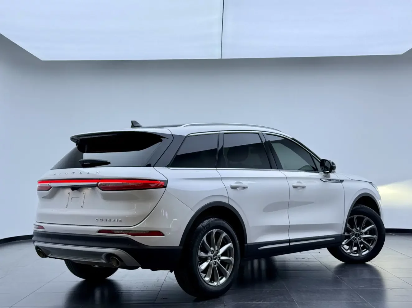 Lincoln adventurer