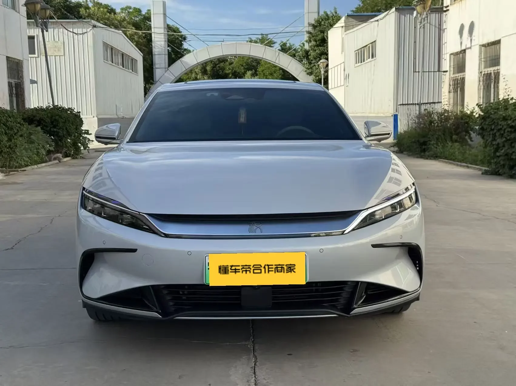 BYD Han EV