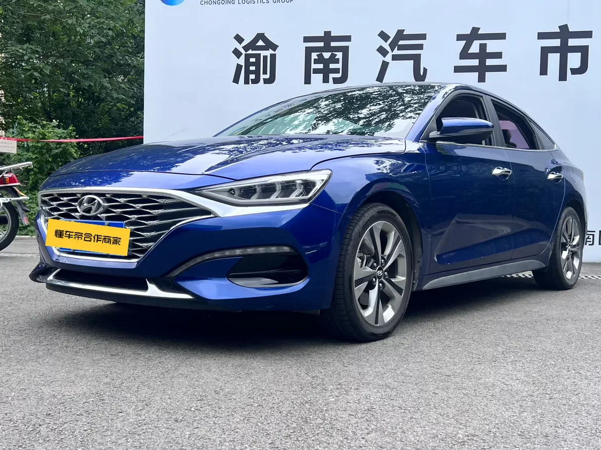 Hyundai Lafesta