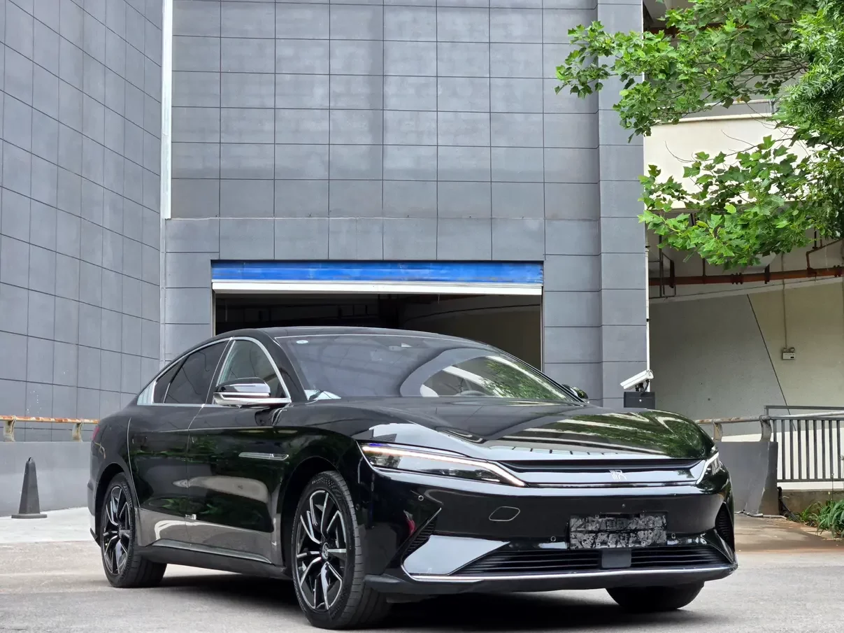 BYD Han EV