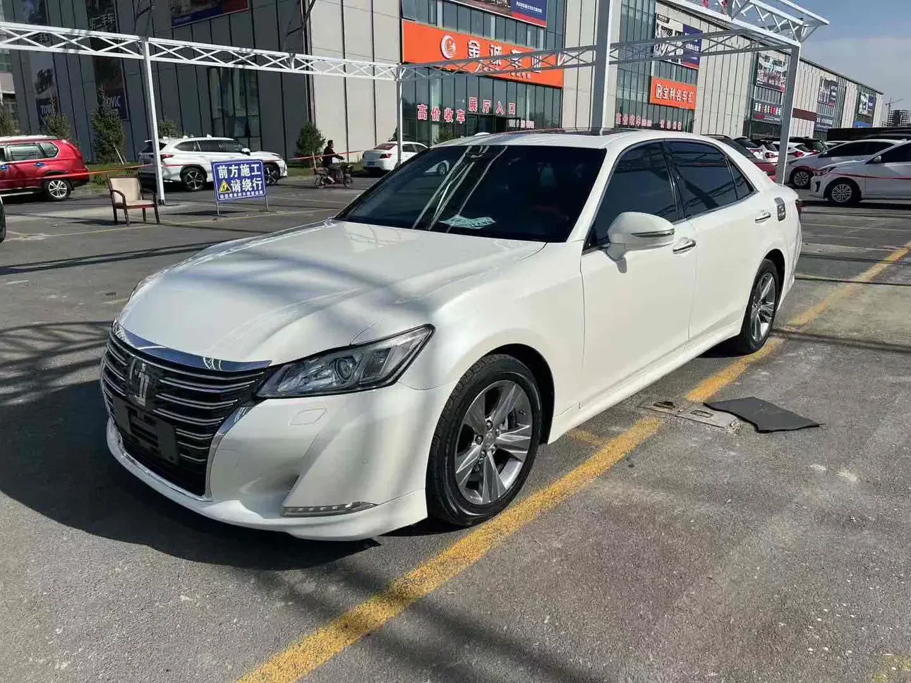 Toyota crown