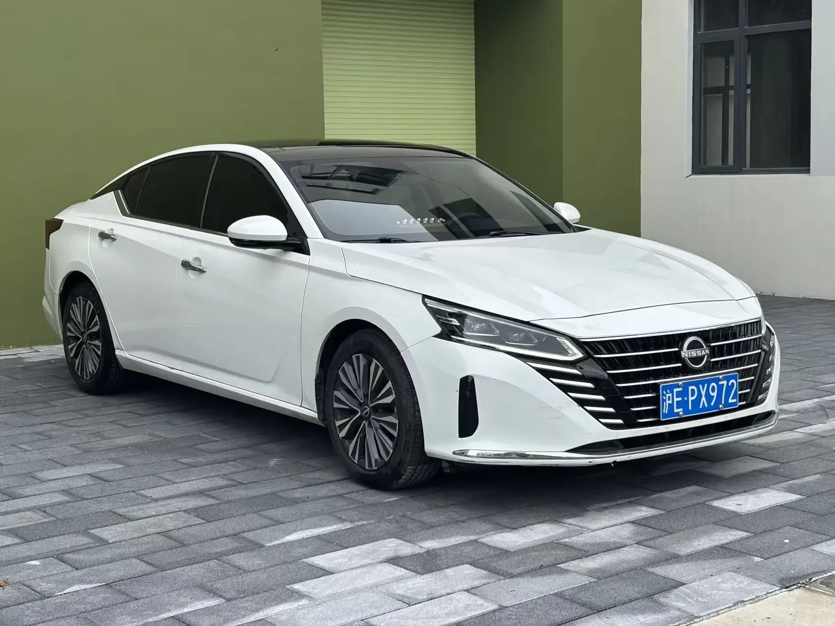 Nissan Altima