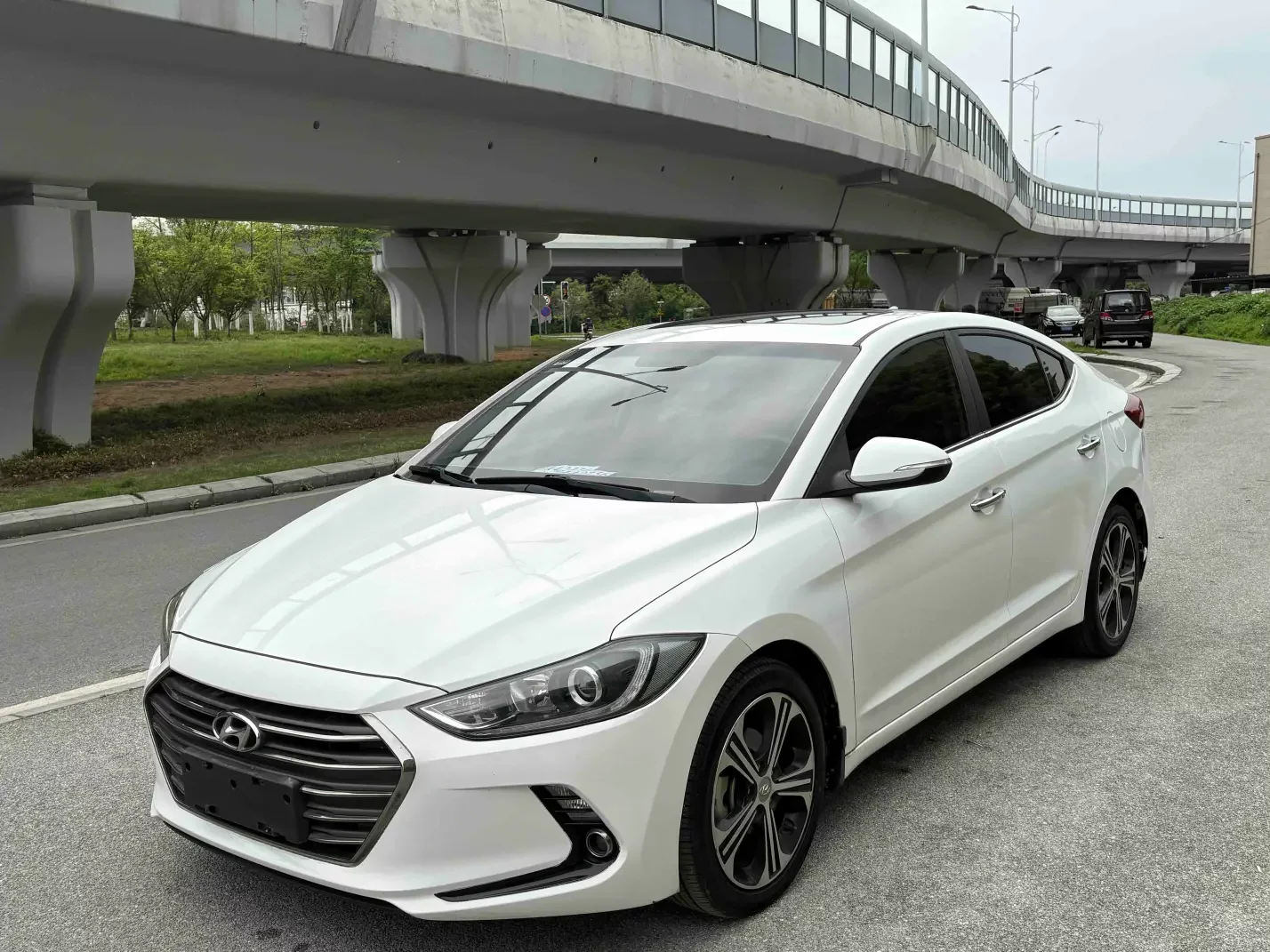 Hyundai lead