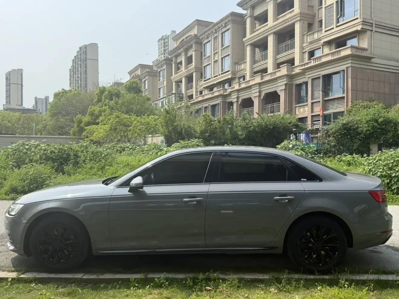 Audi A4L