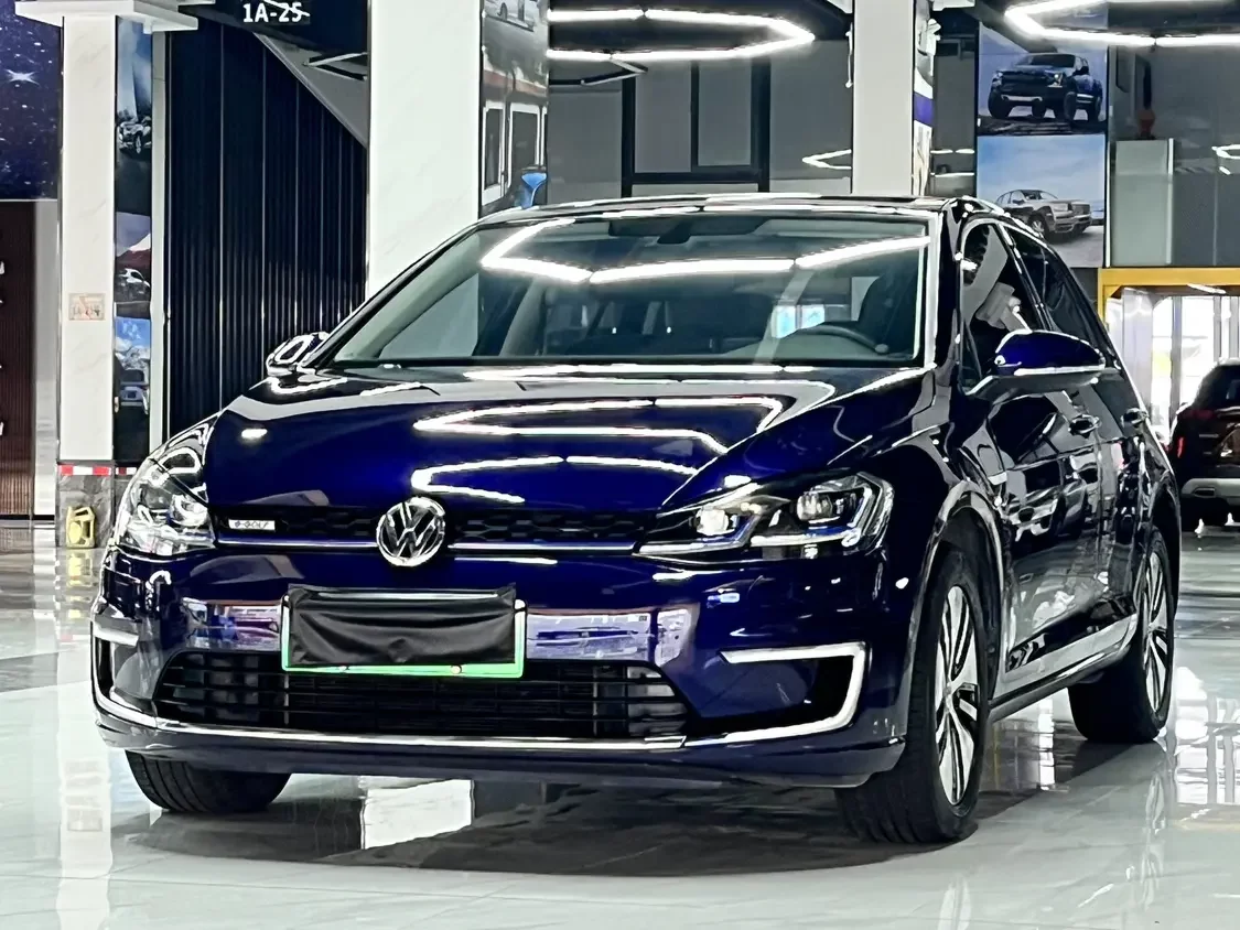 Volkswagen Golf·Pure Electric  из Китая