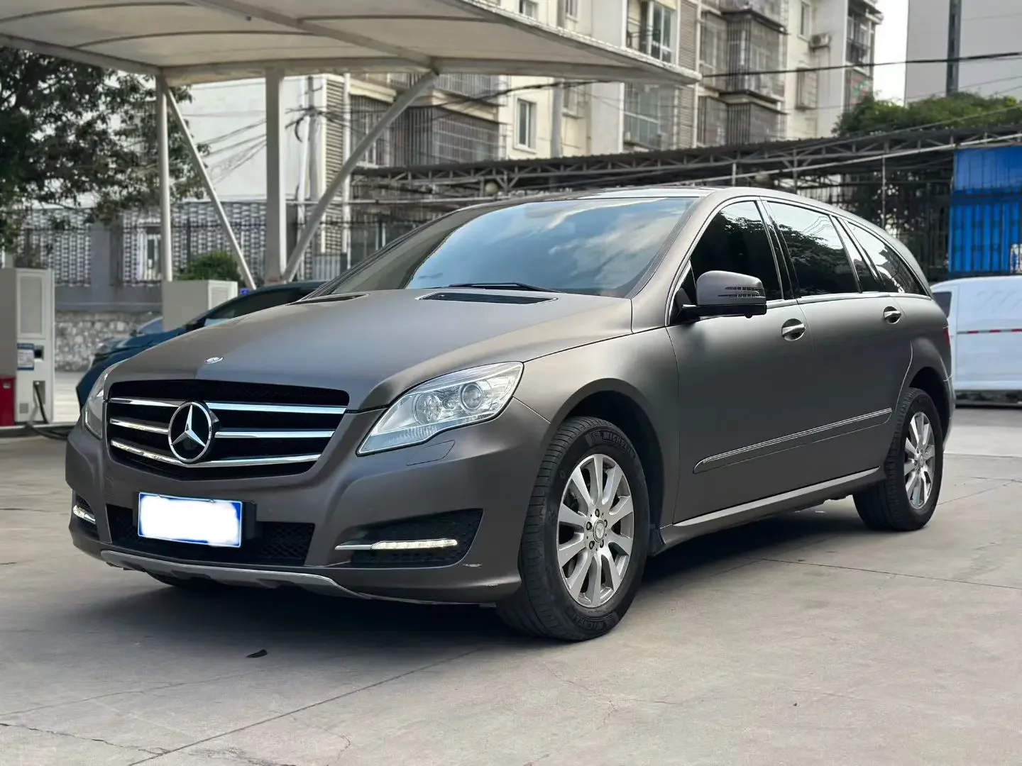 Mercedes-Benz R-Class